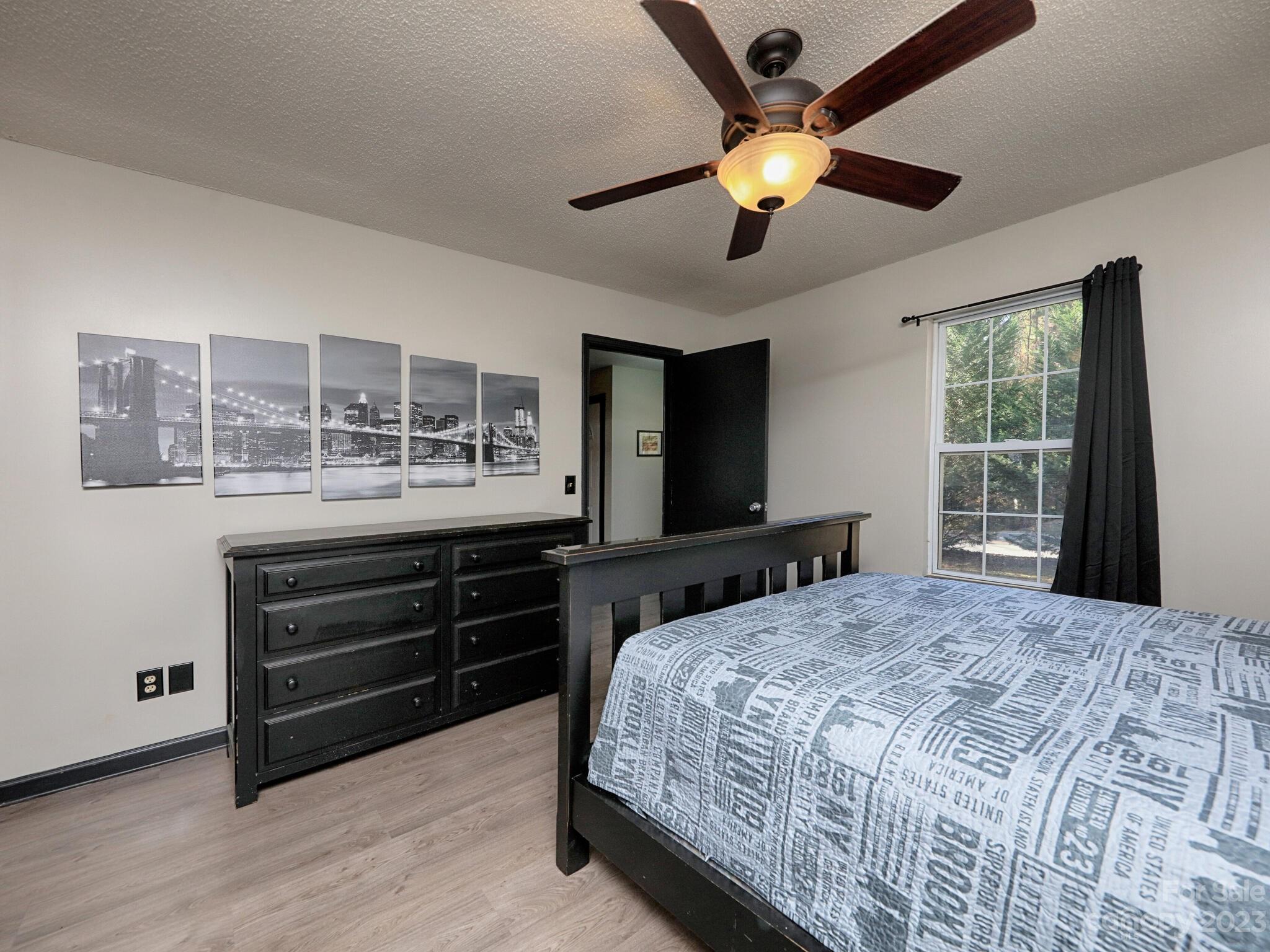 Mills Pond - Residential