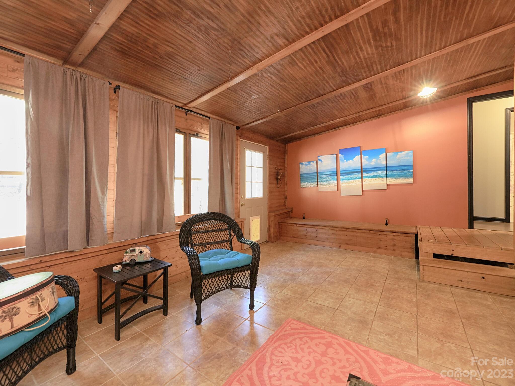 Mills Pond - Residential