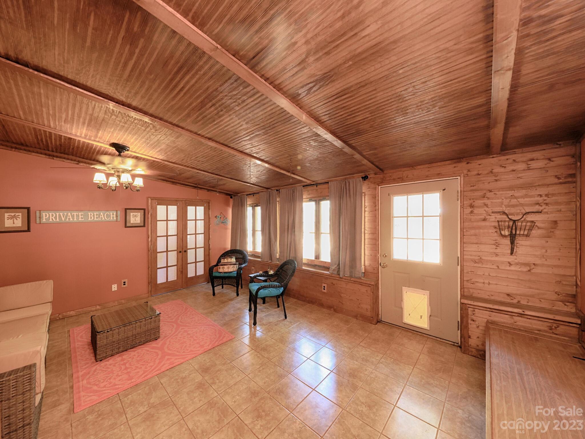 Mills Pond - Residential