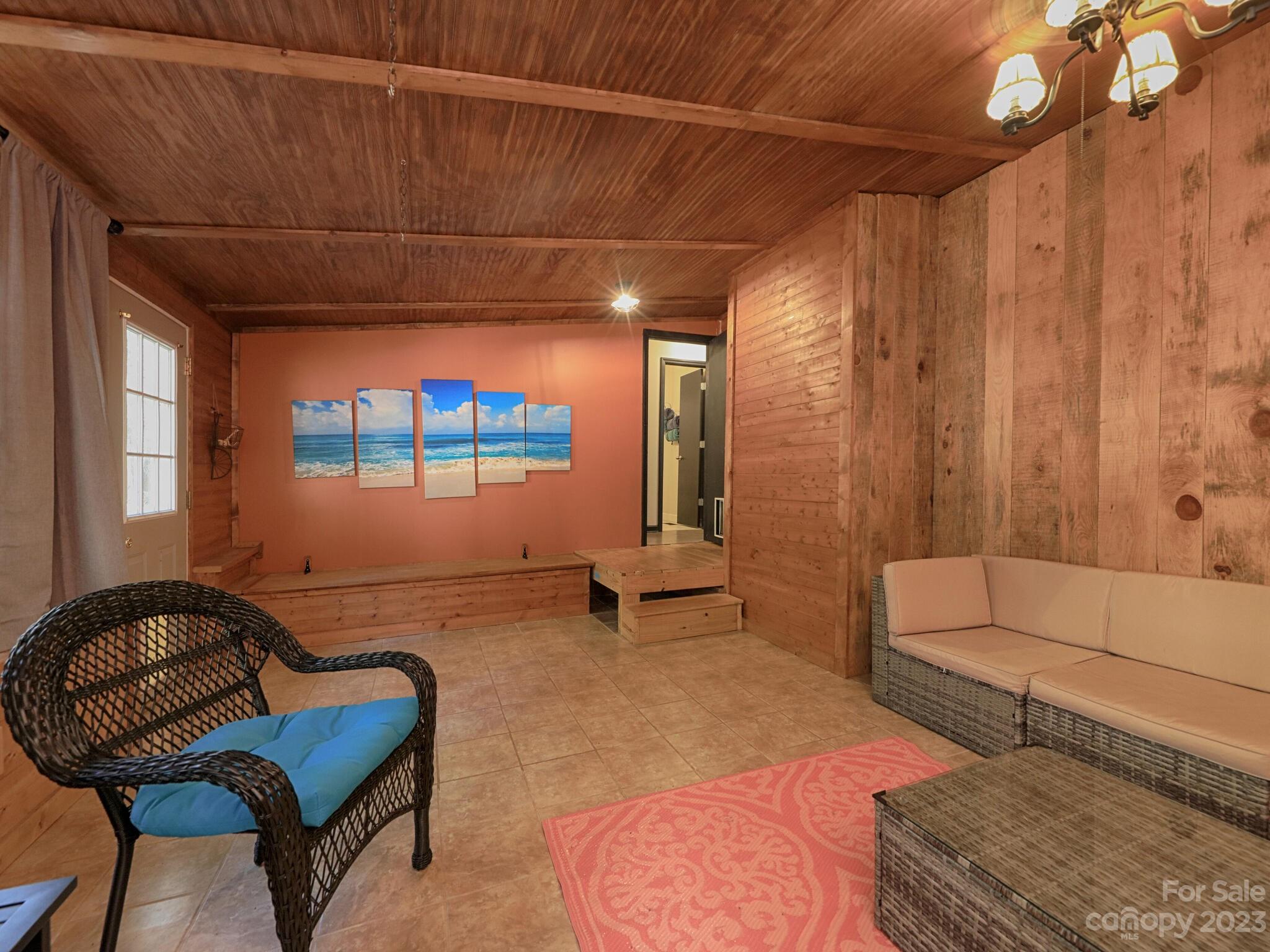 Mills Pond - Residential