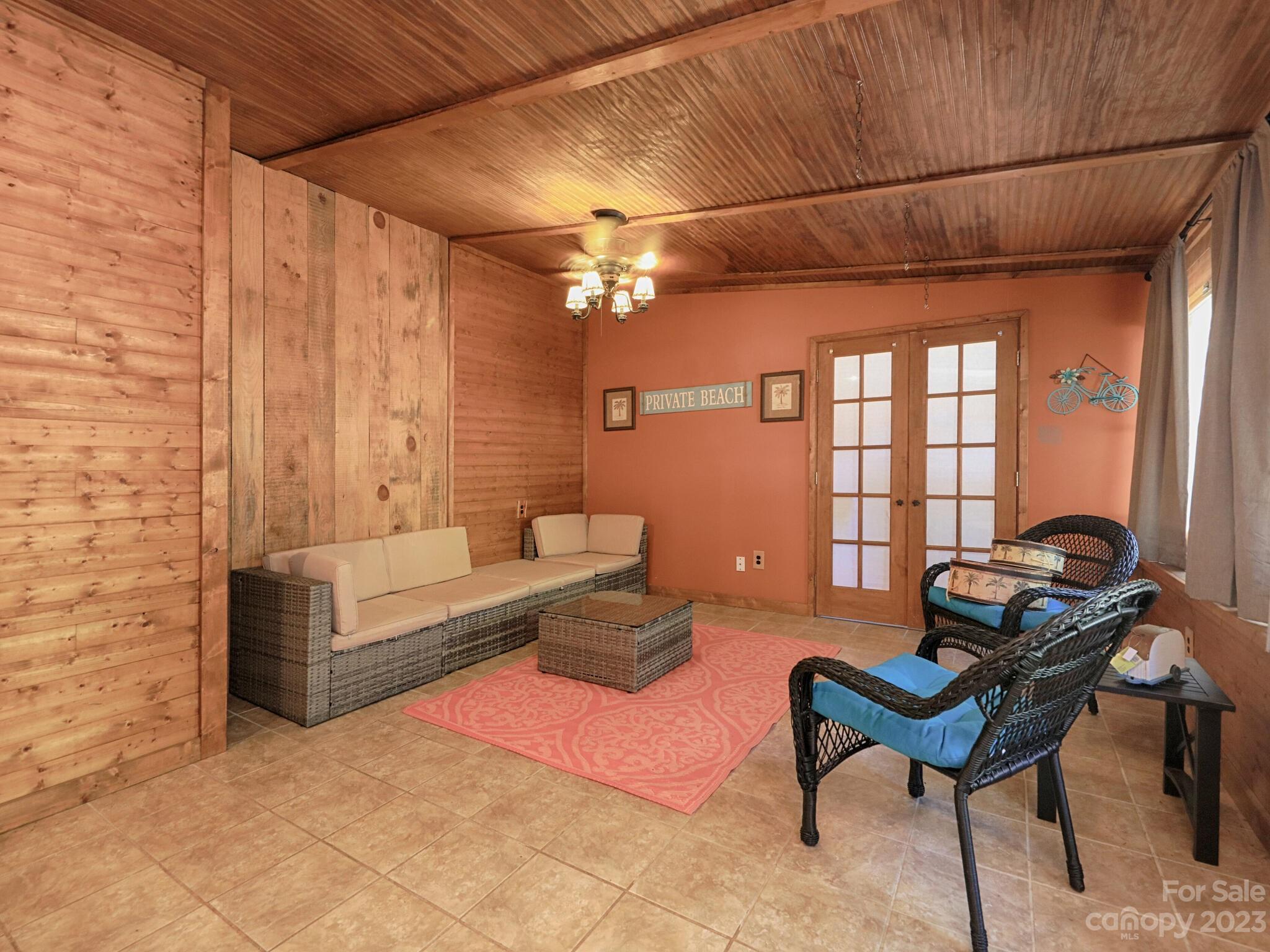 Mills Pond - Residential