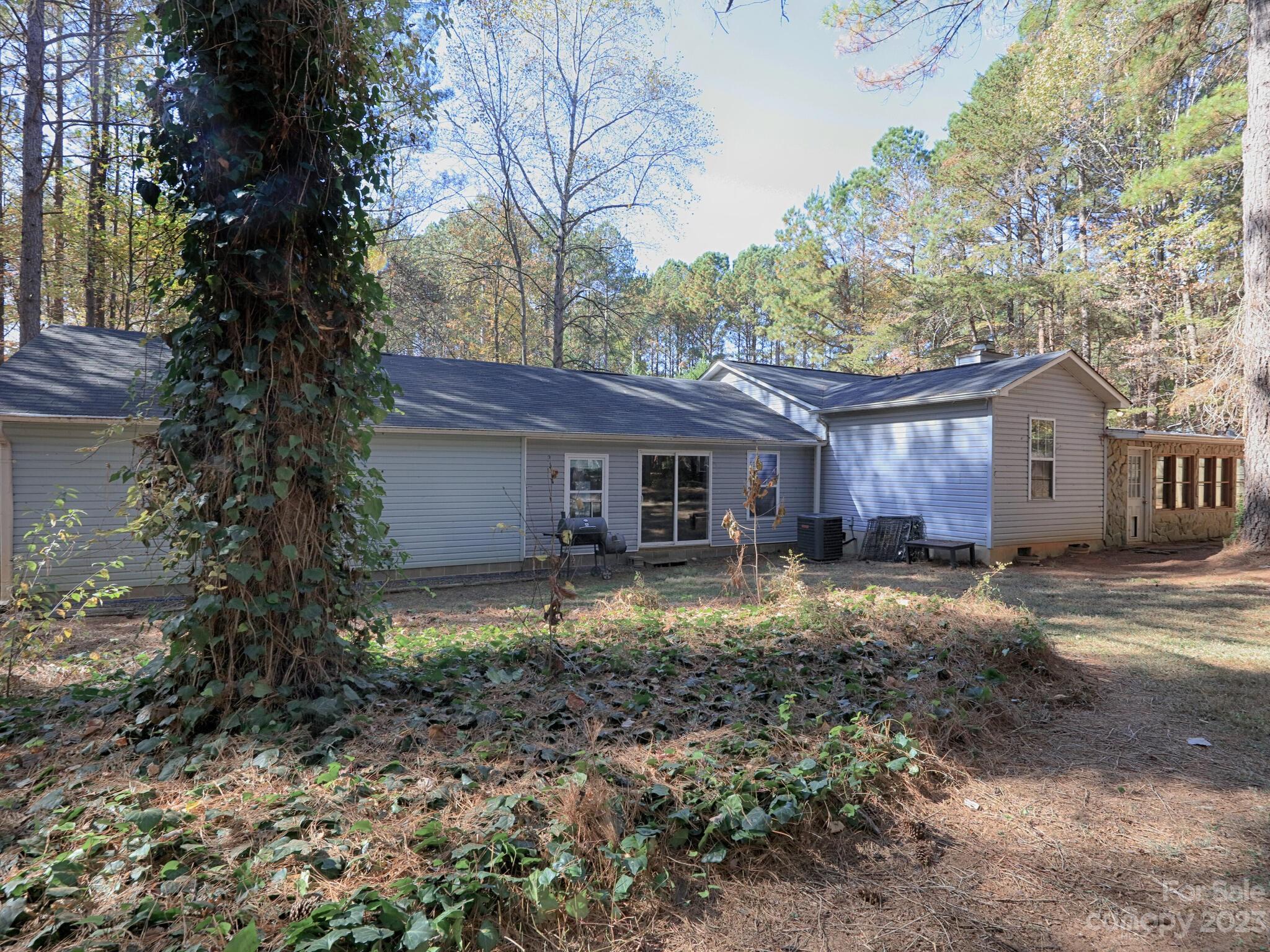 Mills Pond - Residential