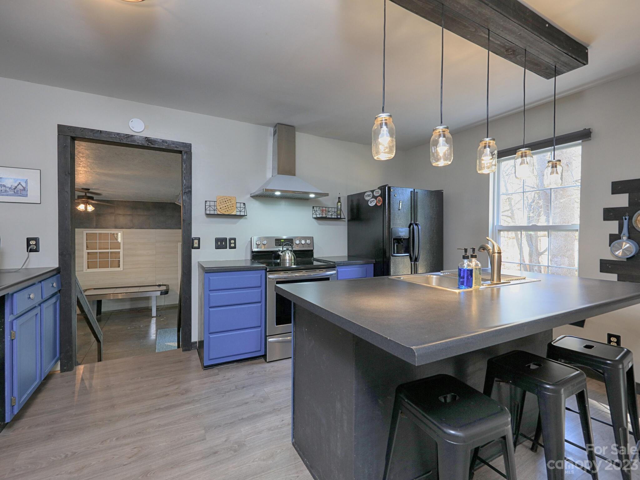 Mills Pond - Residential