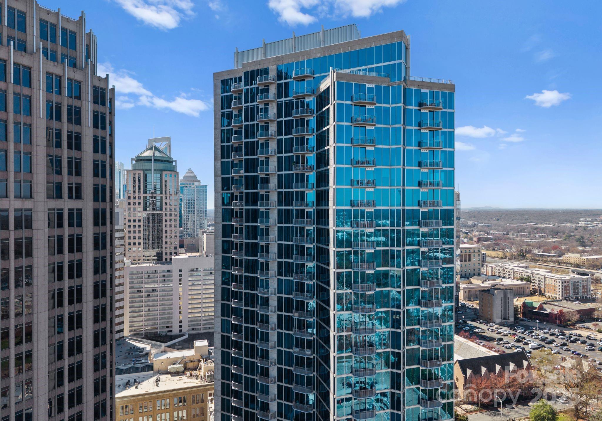 Avenue Condominiums - Residential