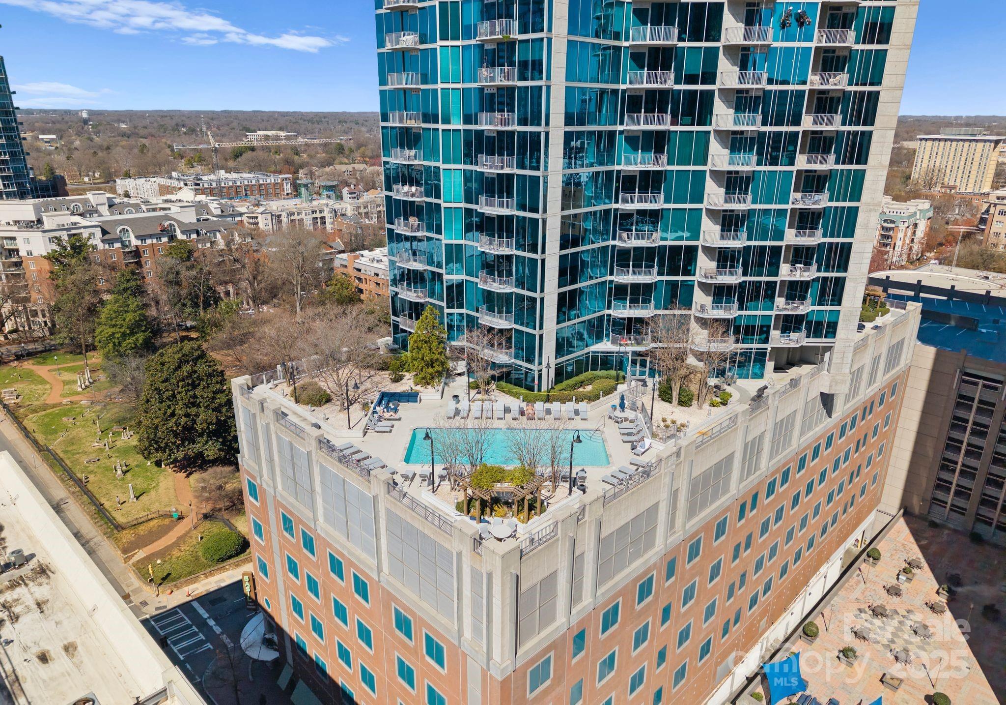 Avenue Condominiums - Residential