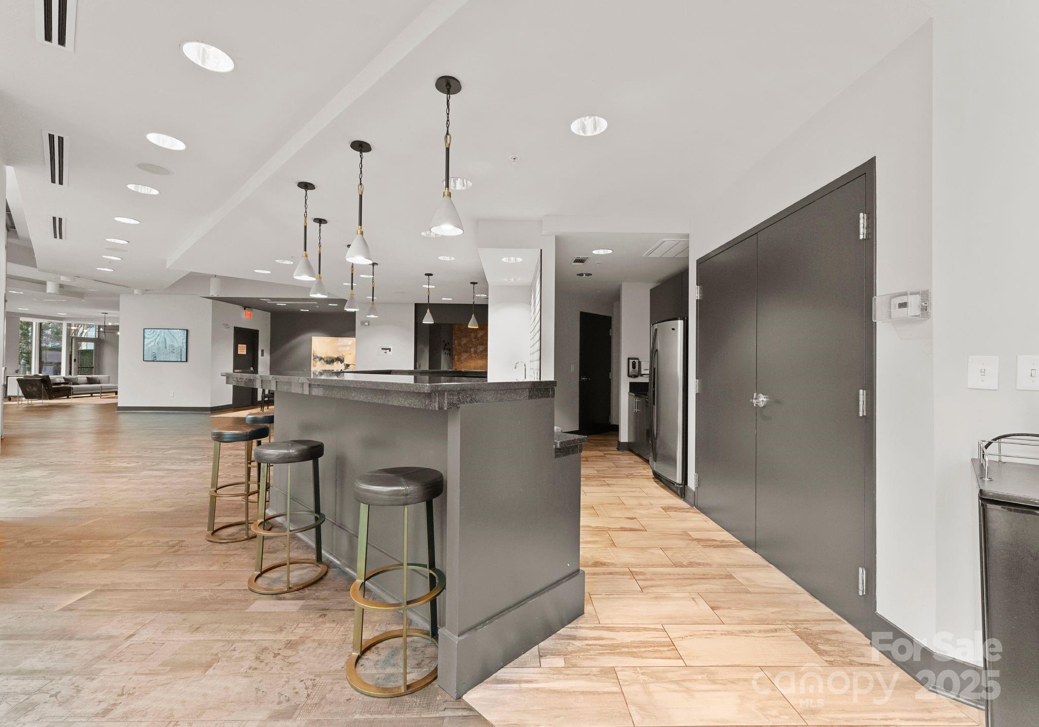 Avenue Condominiums - Residential