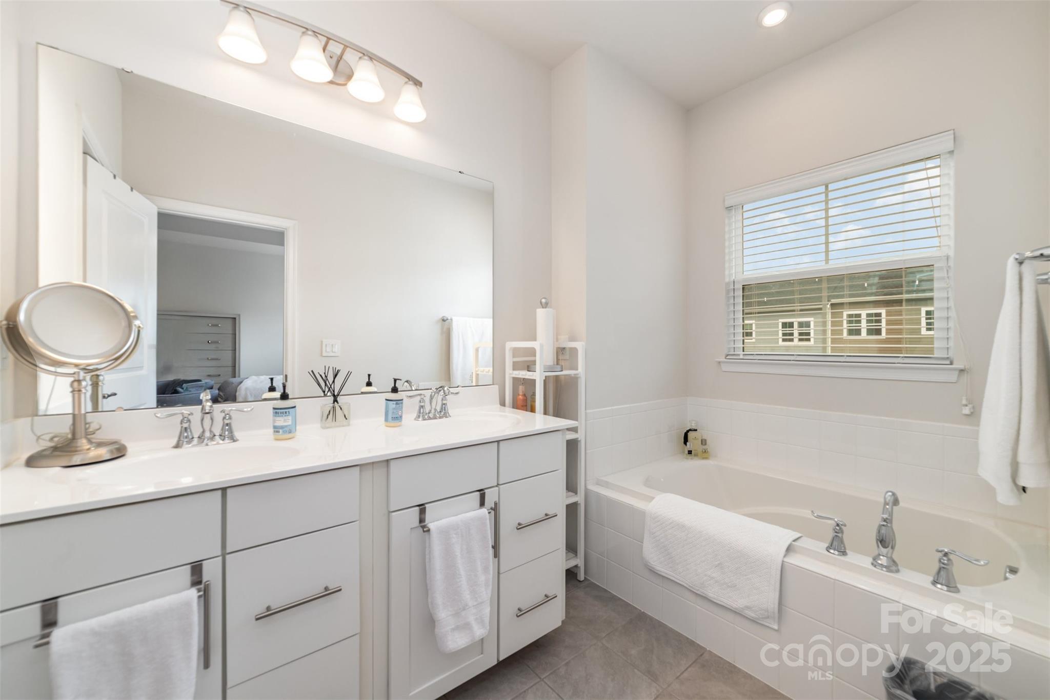 Bryton Square - Residential