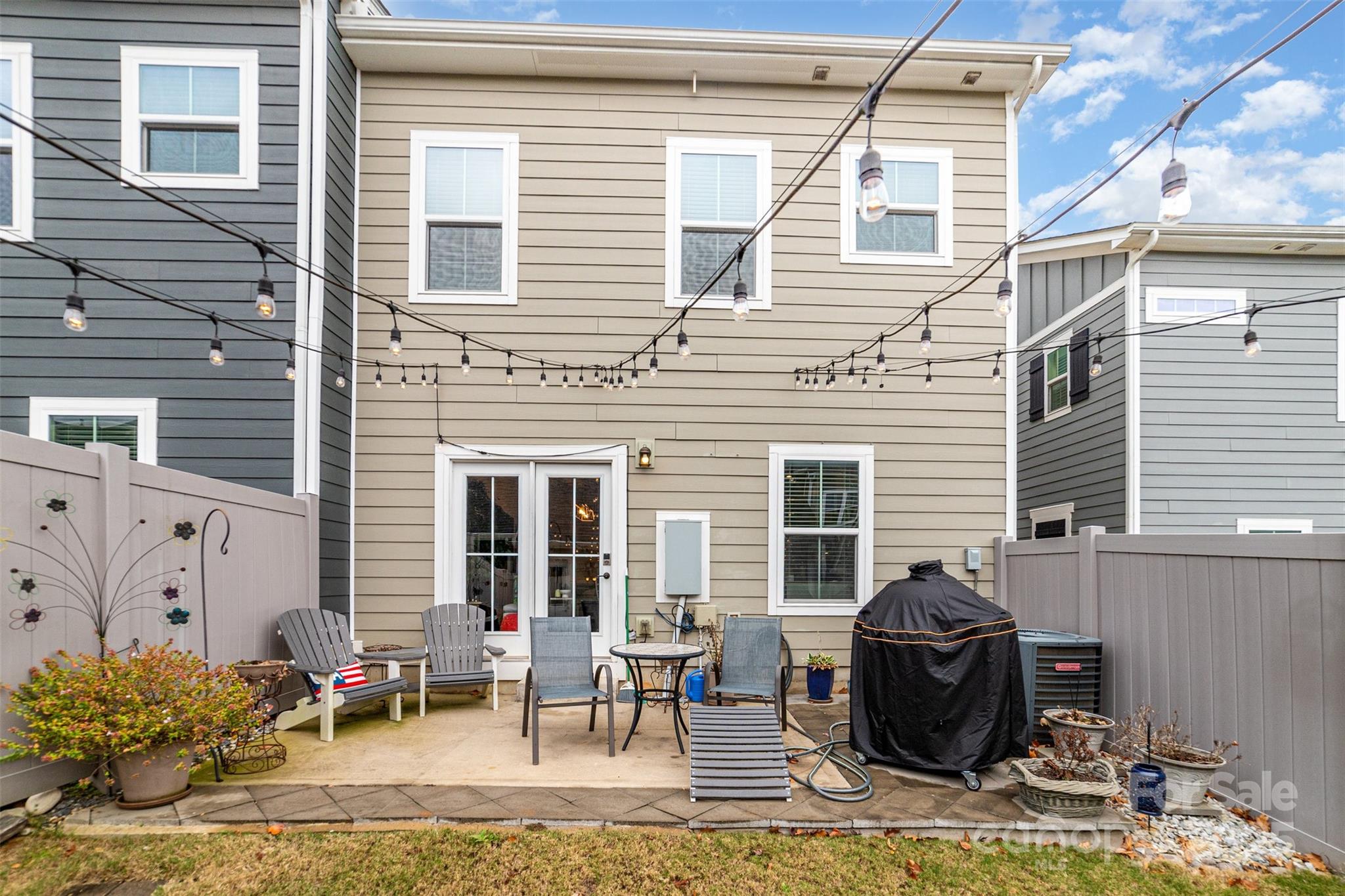 Bryton Square - Residential