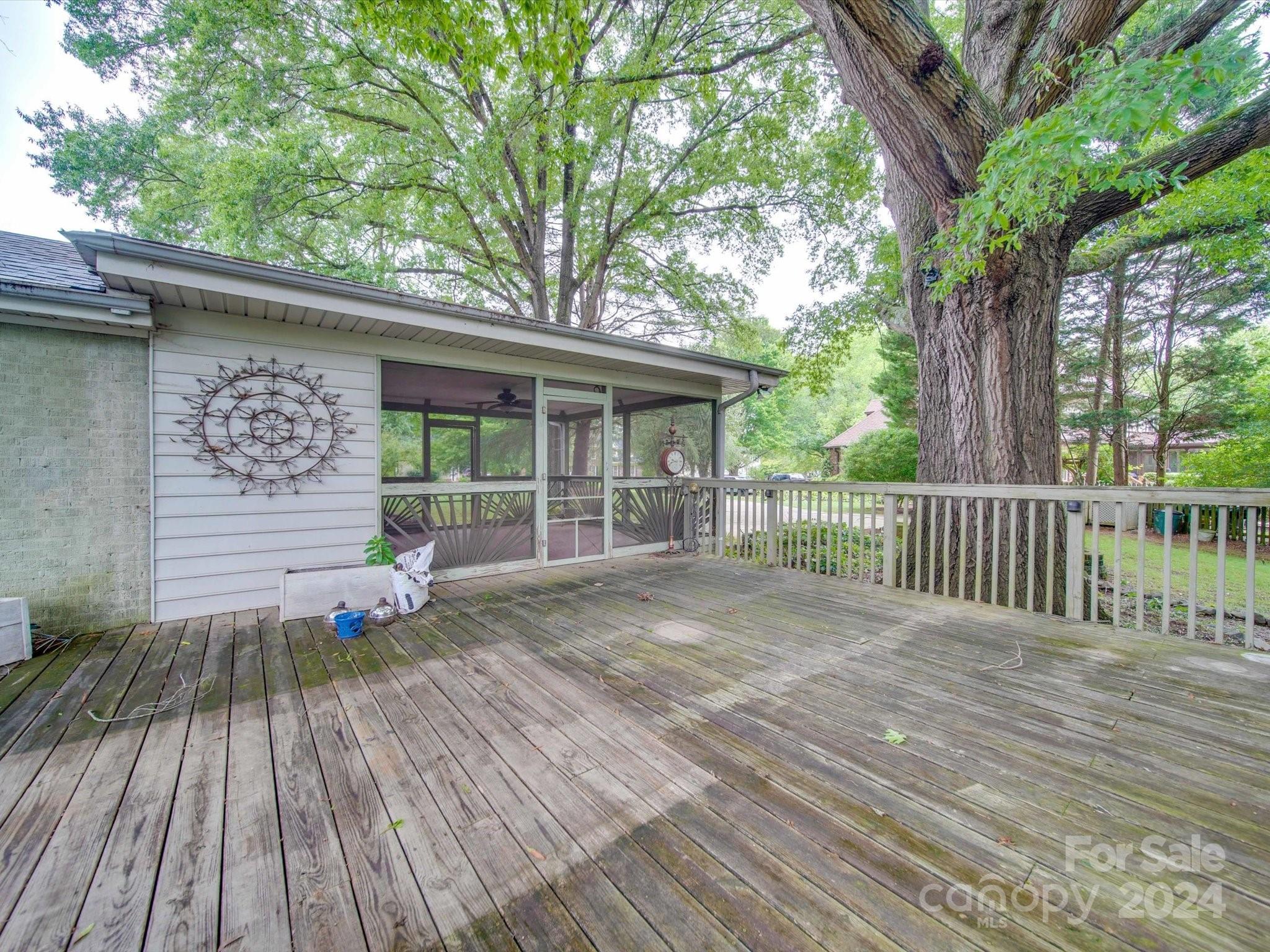 Quail Acres - Residential