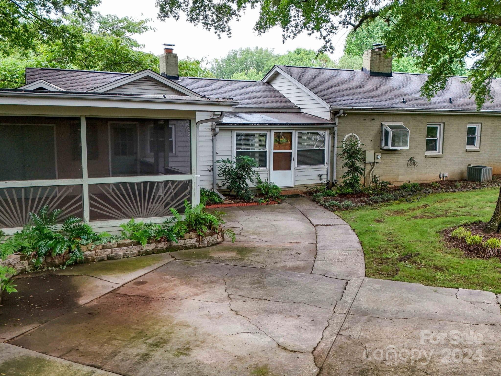 Quail Acres - Residential