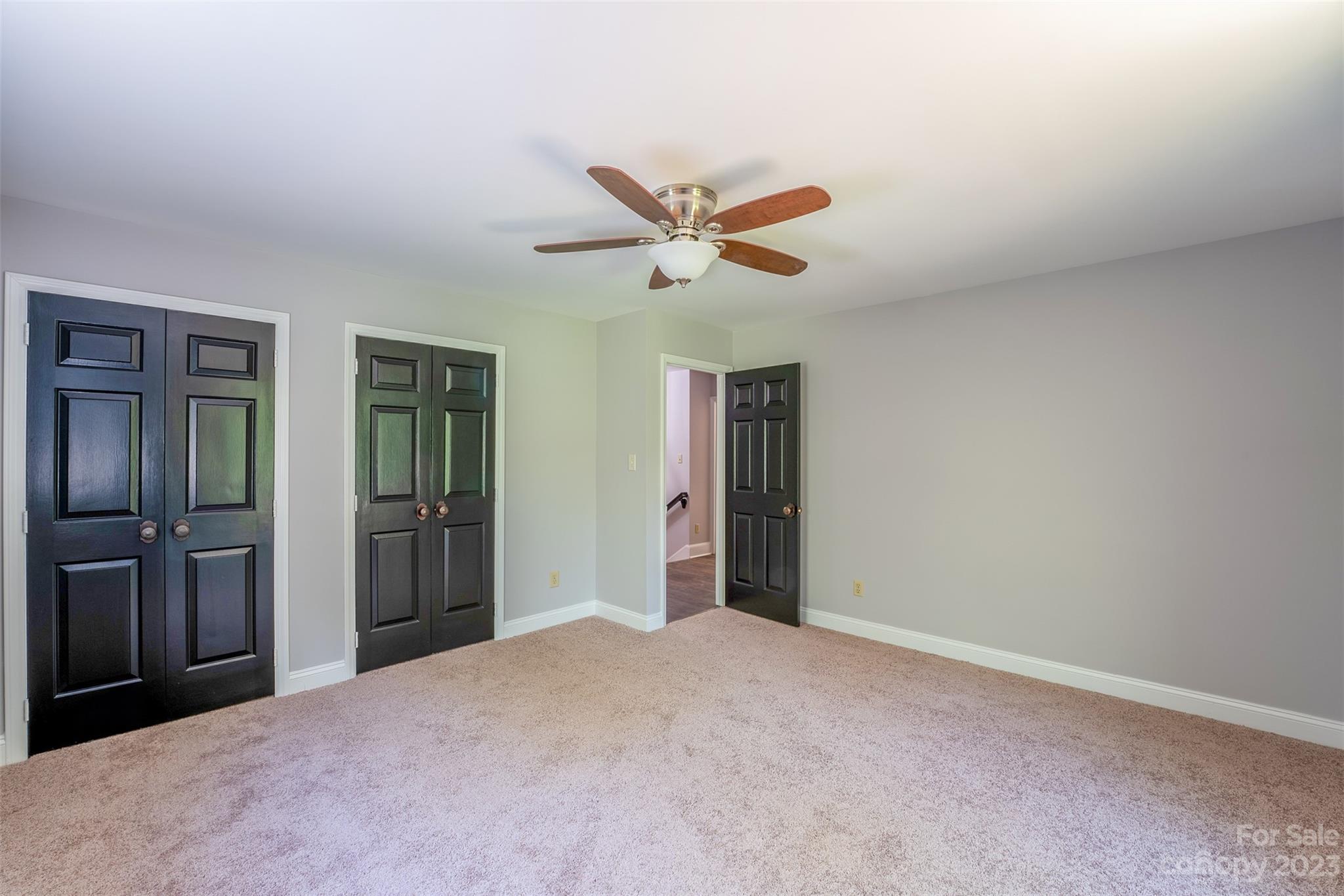 Black Horse Run - Residential