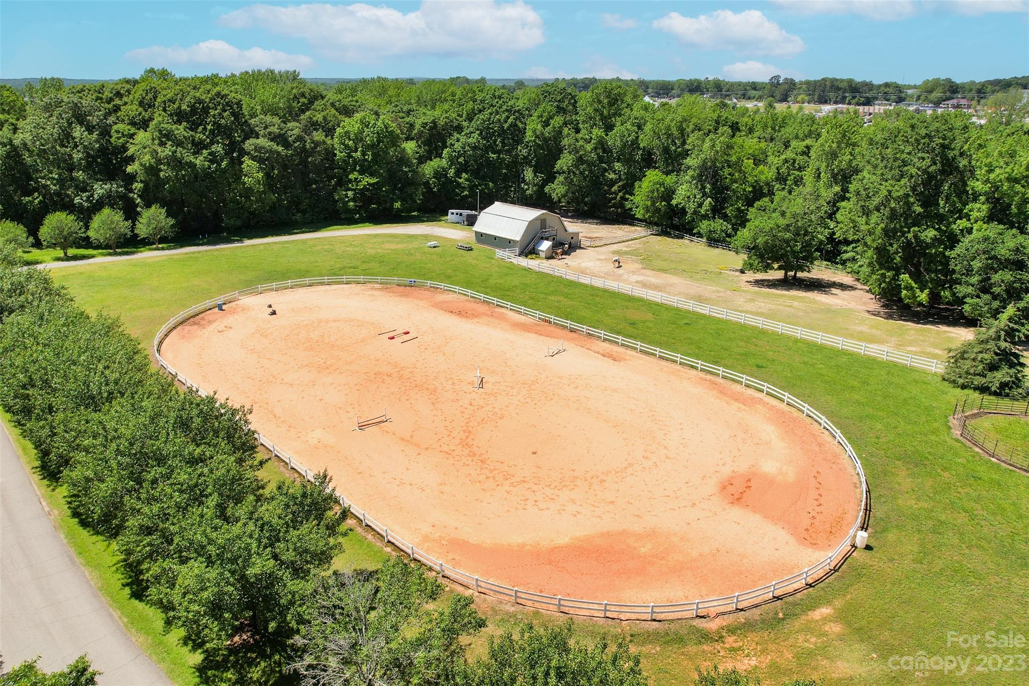 Black Horse Run - Residential