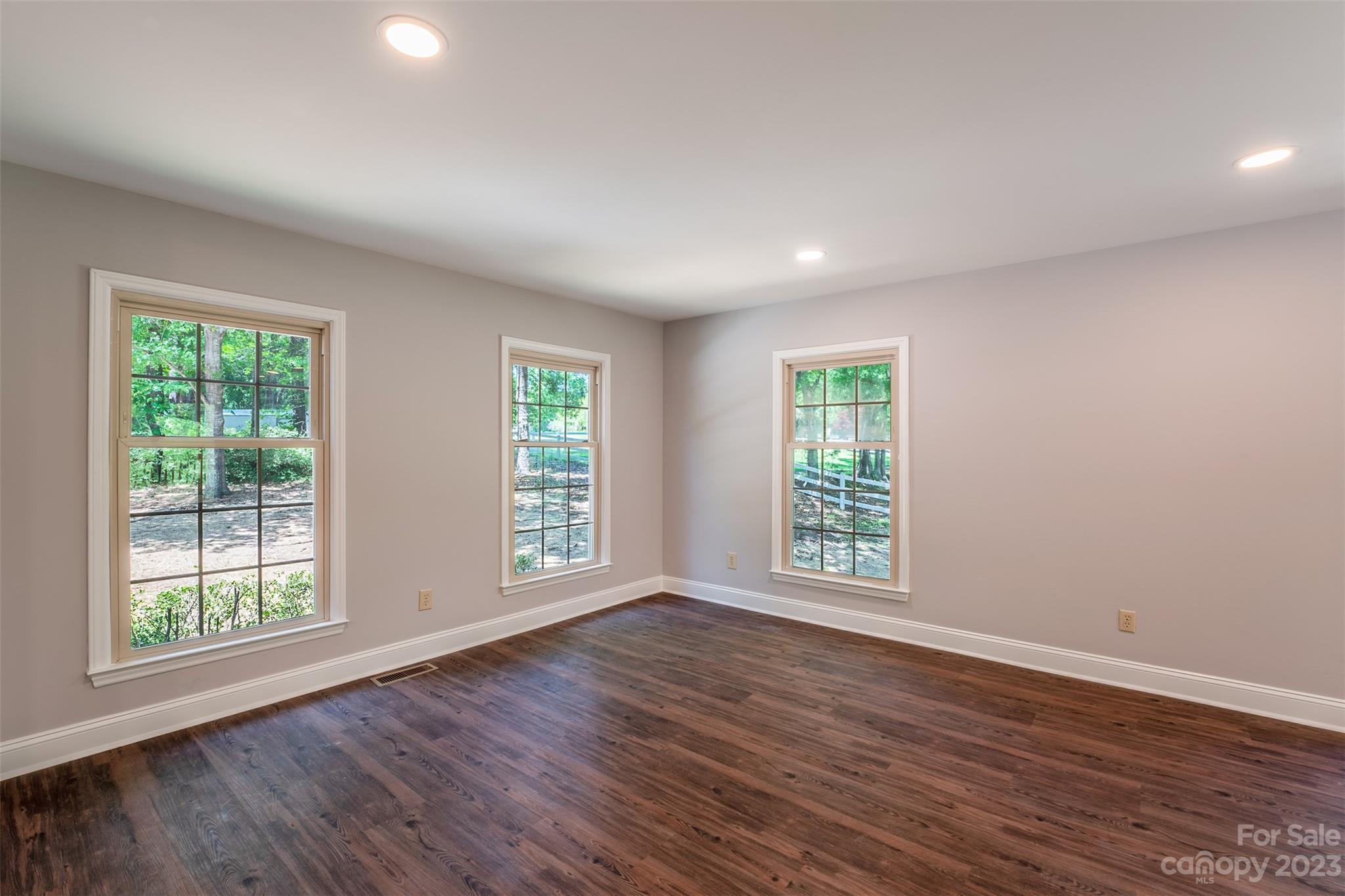 Black Horse Run - Residential