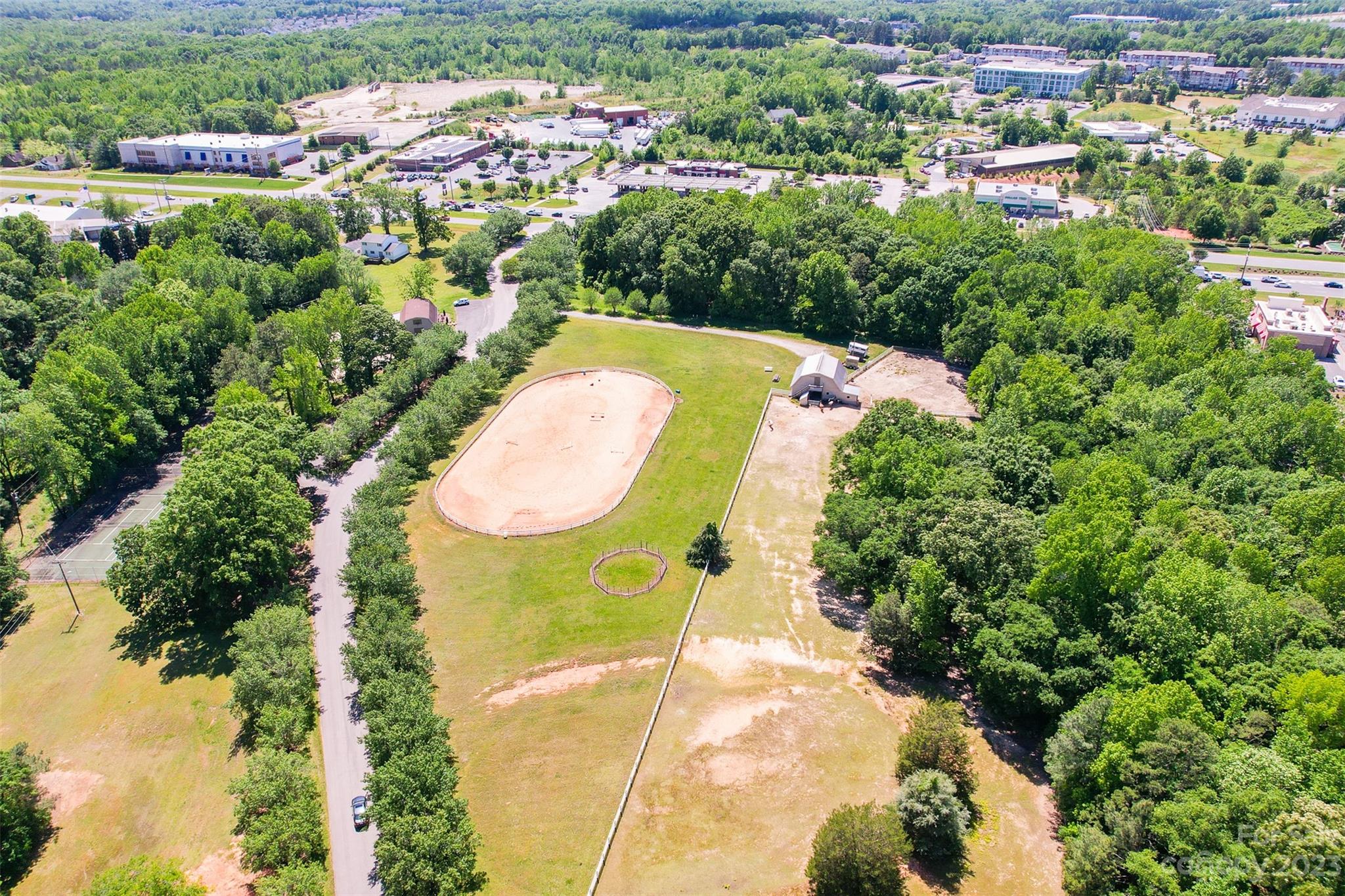 Black Horse Run - Residential