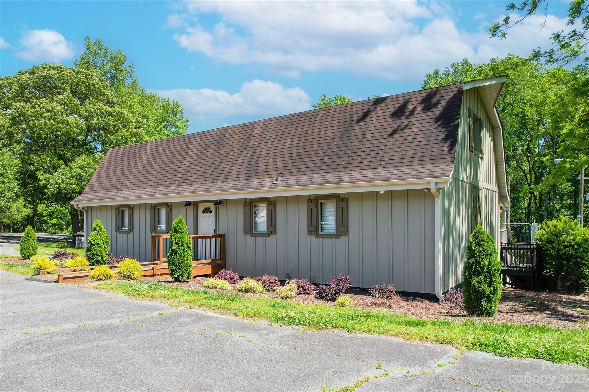 Black Horse Run - Residential