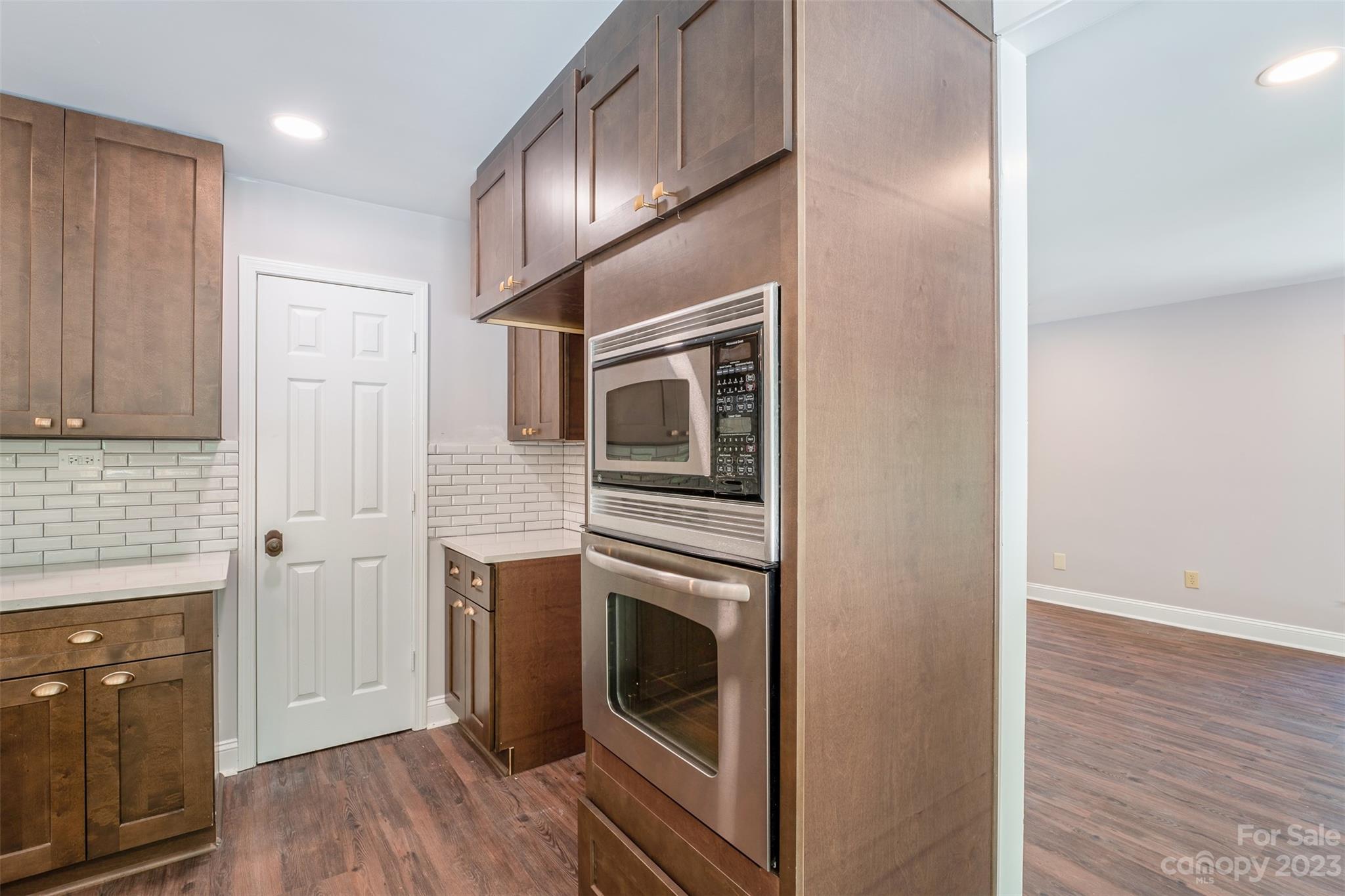 Black Horse Run - Residential