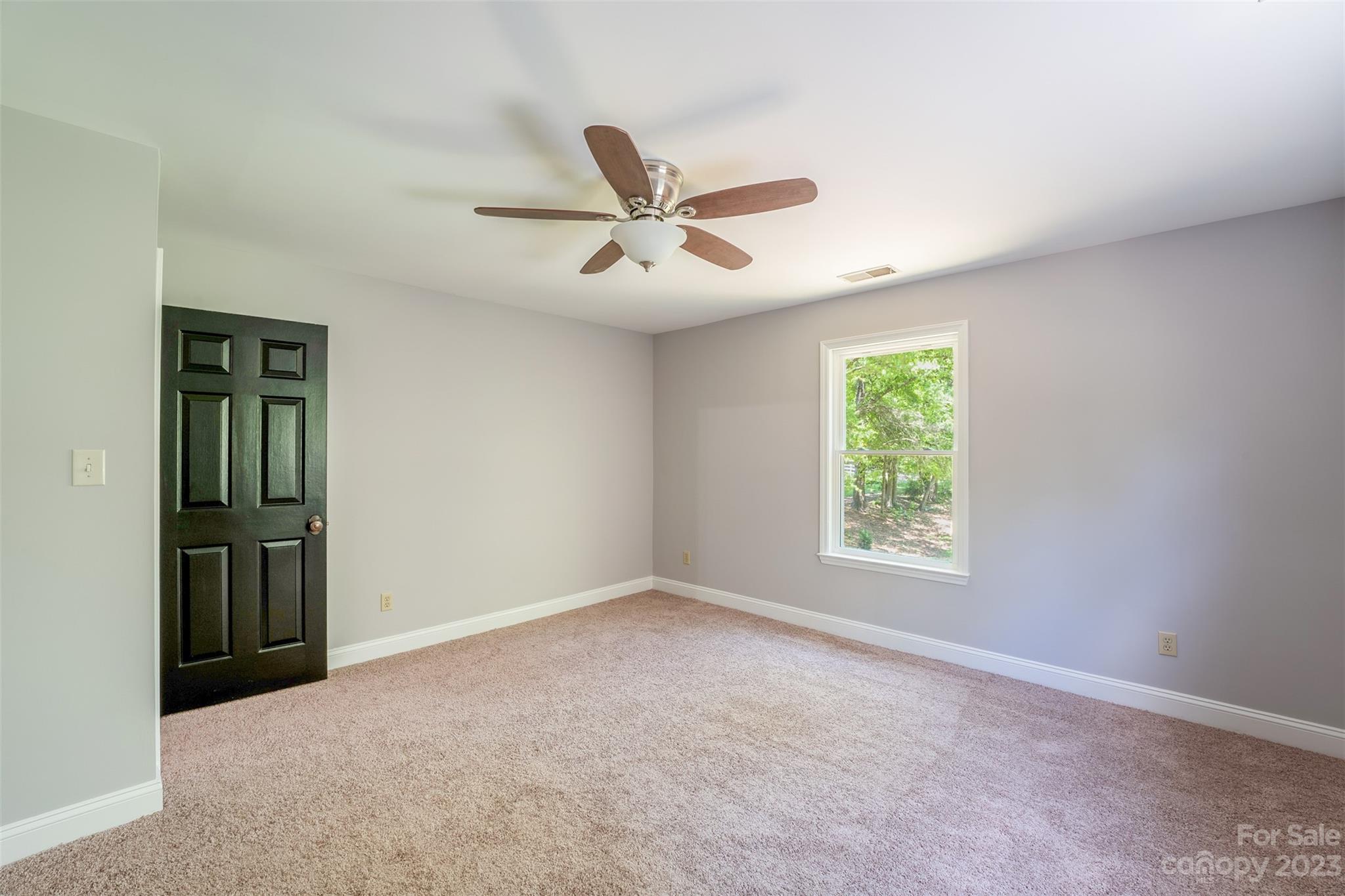 Black Horse Run - Residential