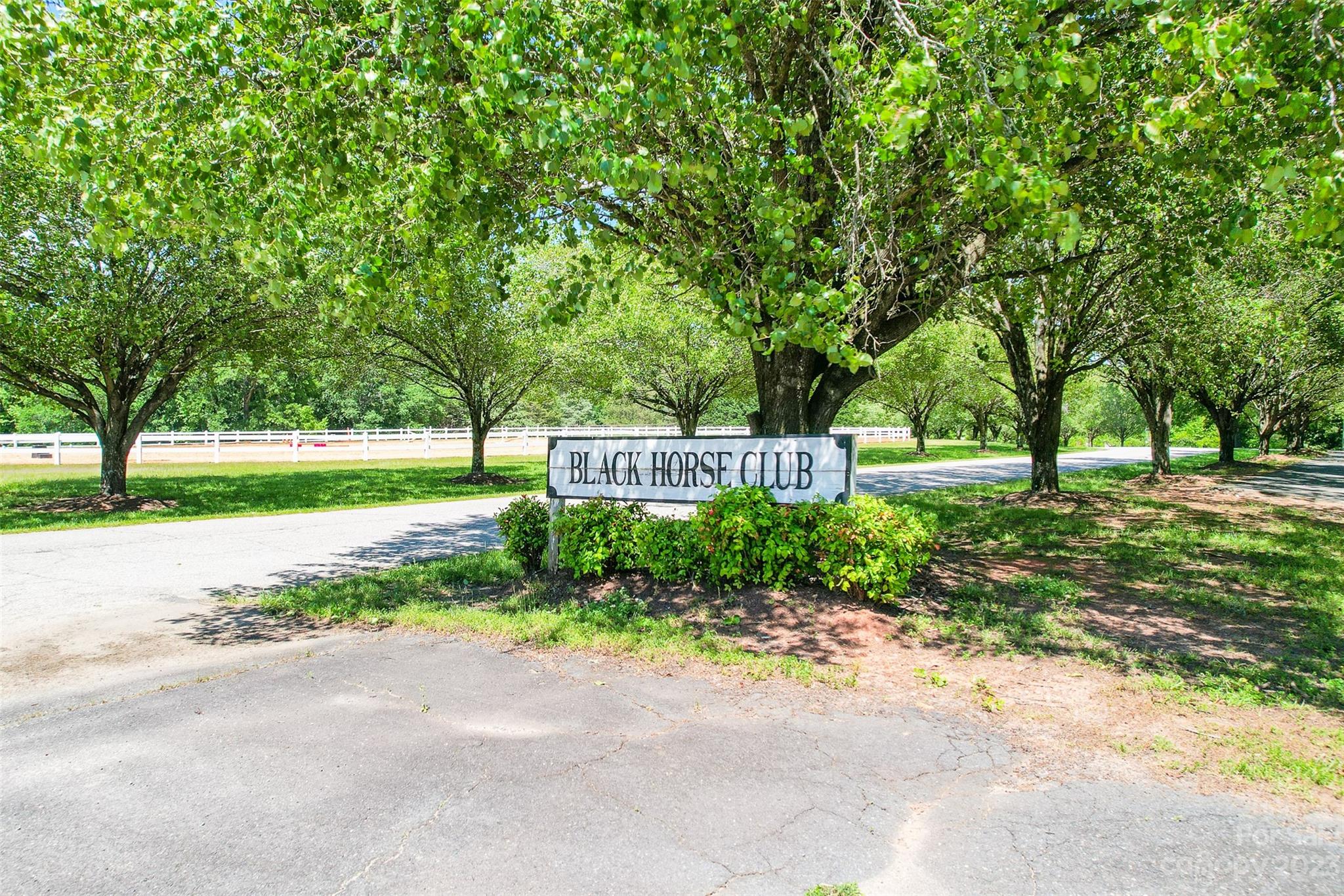 Black Horse Run - Residential