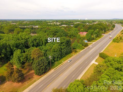 Photo of 1527 Gold Hill Road, Fort Mill, SC 29708 (MLS # 4378313)