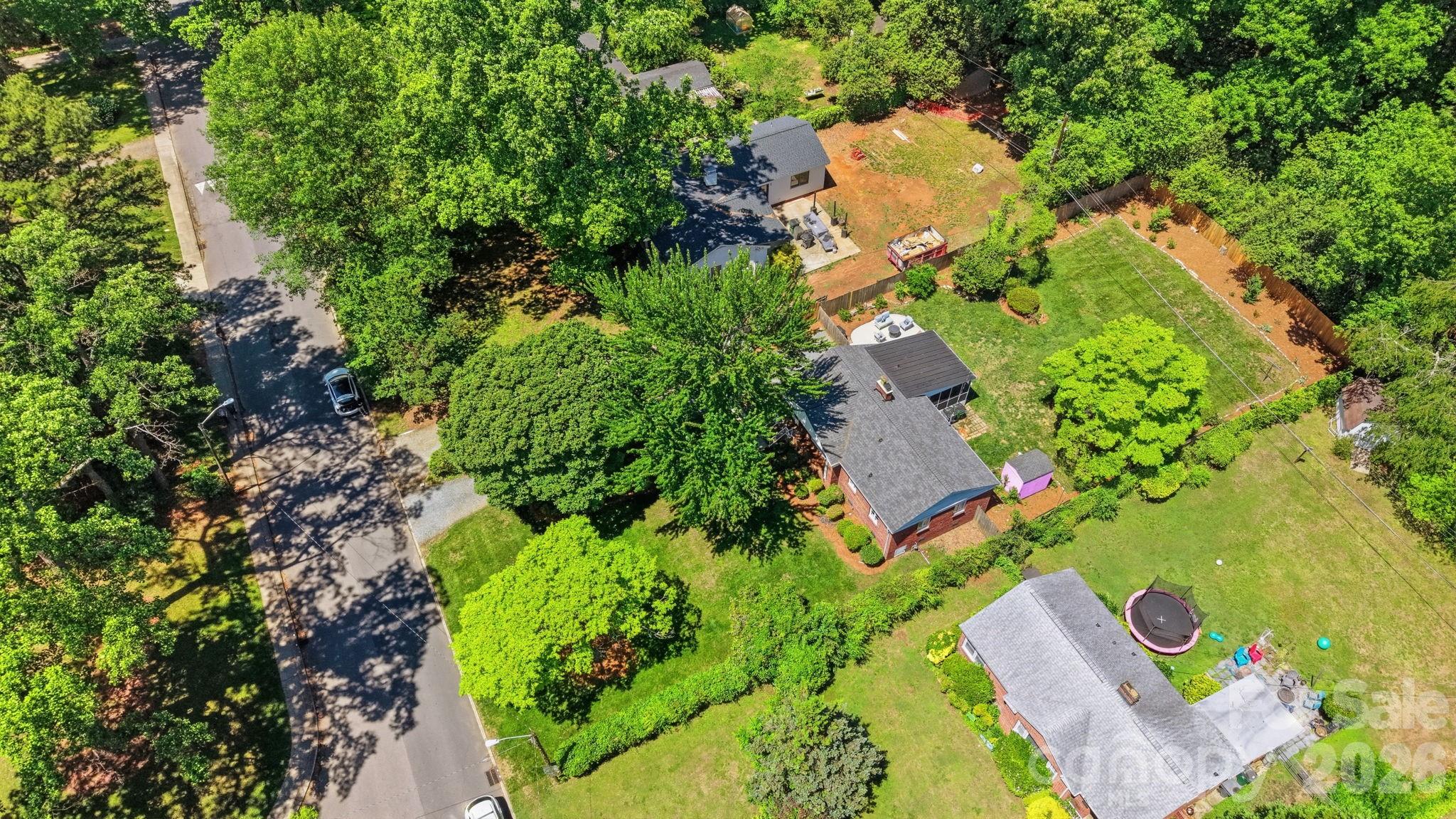 Merry Oaks - Residential