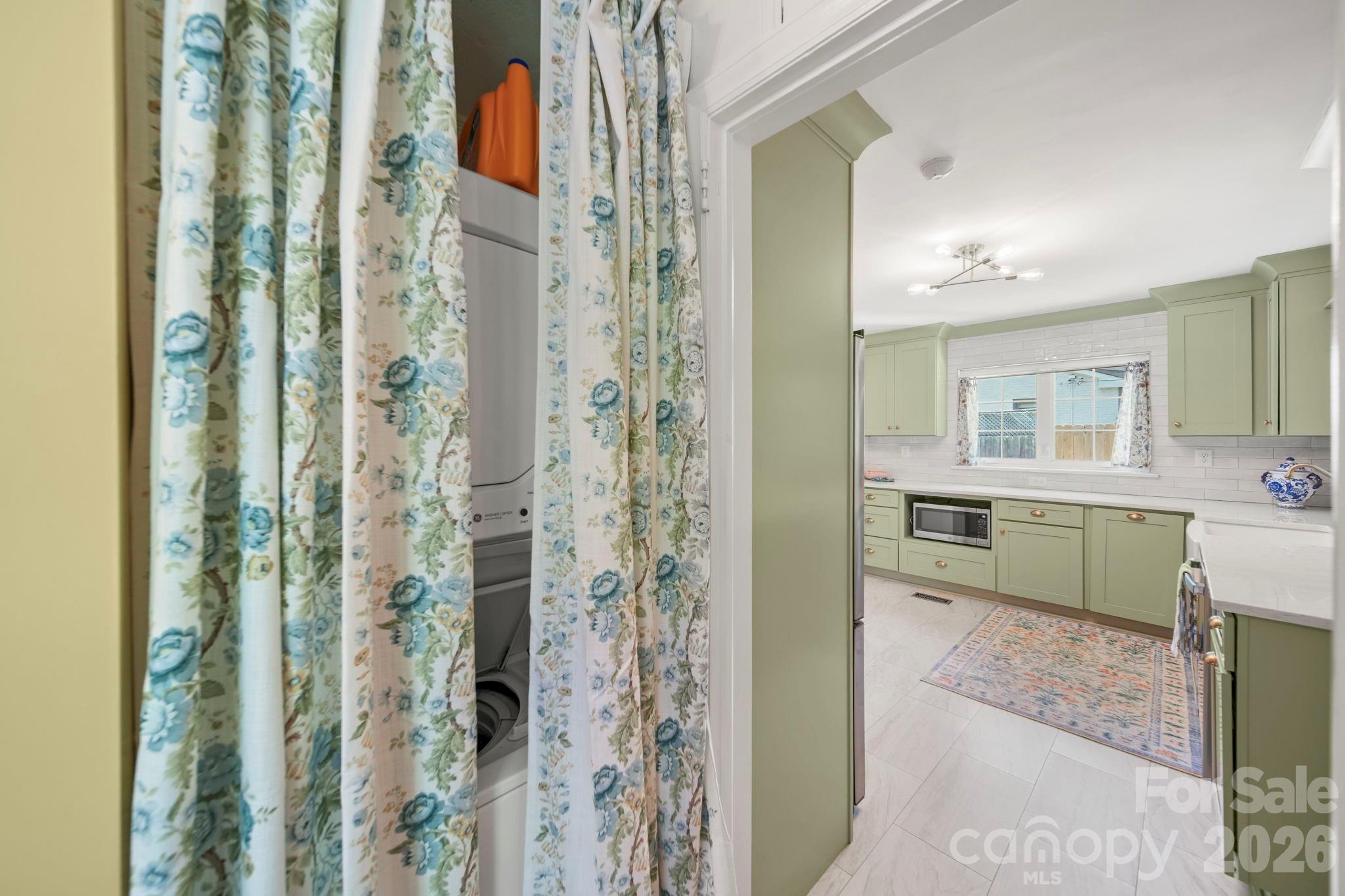 Merry Oaks - Residential