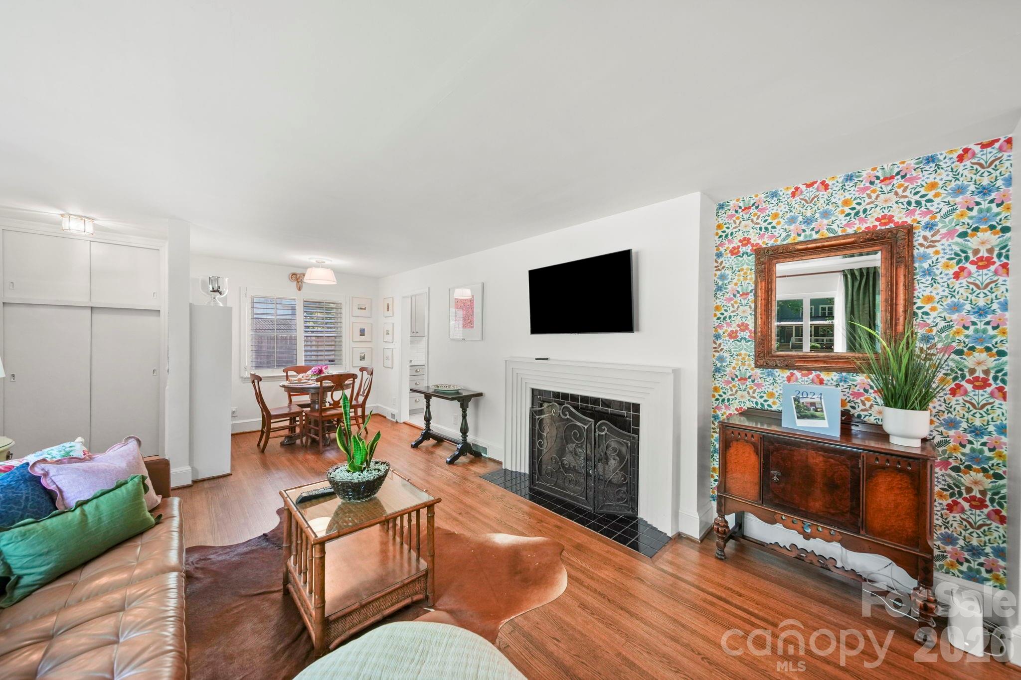 Merry Oaks - Residential