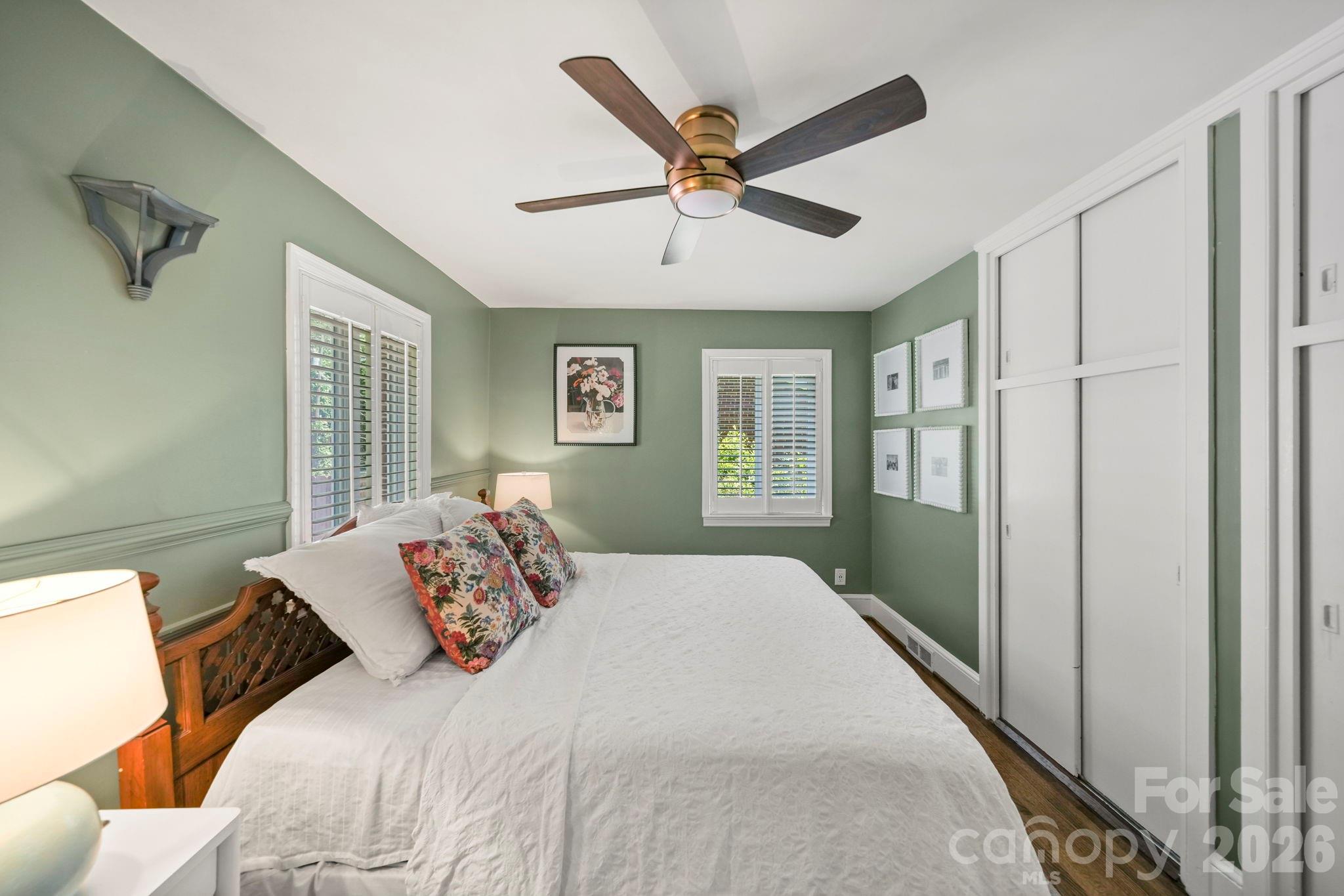 Merry Oaks - Residential