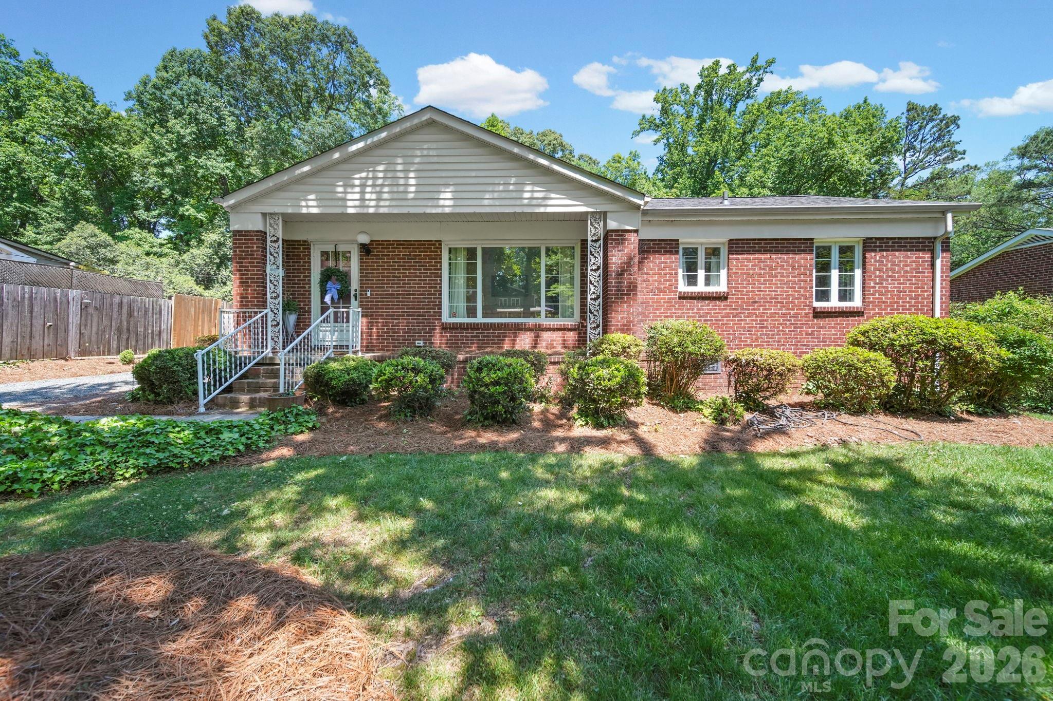 Merry Oaks - Residential
