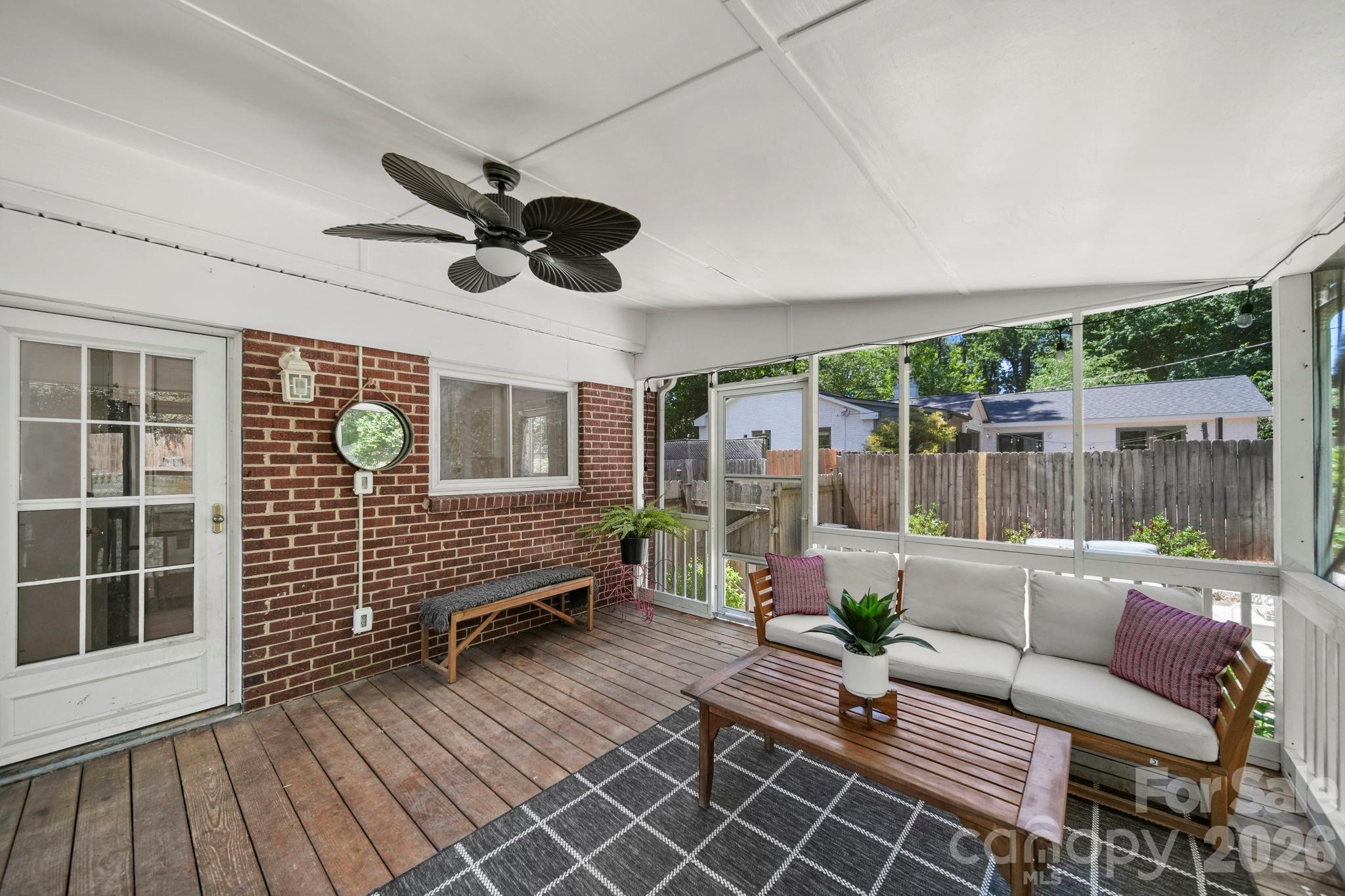 Merry Oaks - Residential