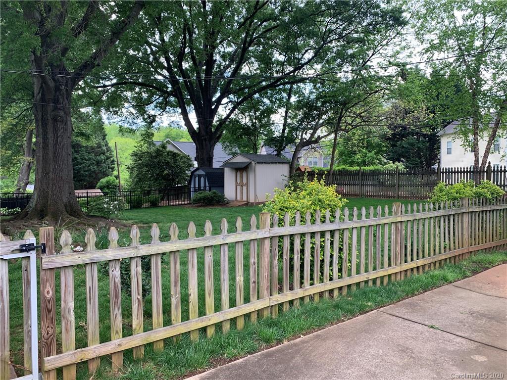 Churchill Downs - Residential Lease