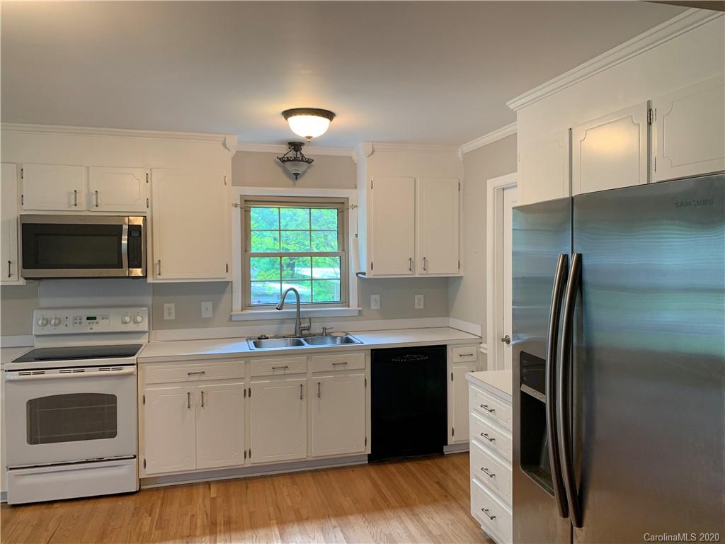 Churchill Downs - Residential Lease