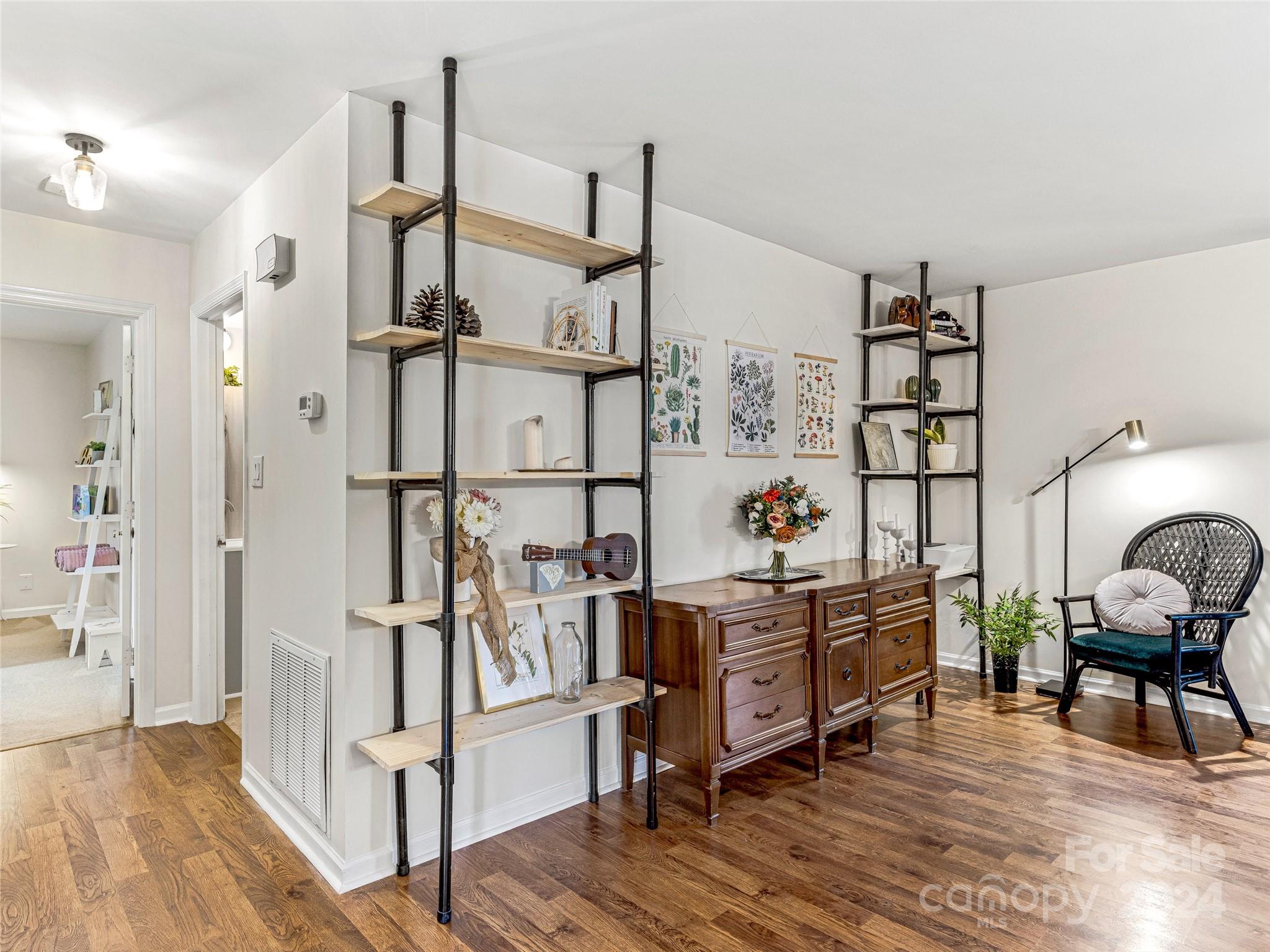 Cedar Forest - Residential