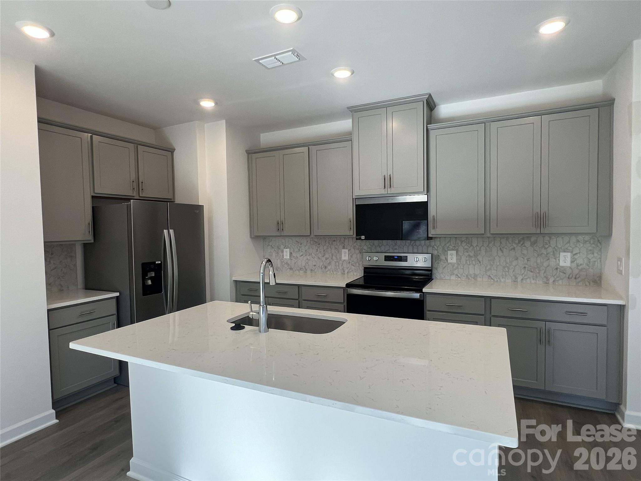 1500 31st Street NE