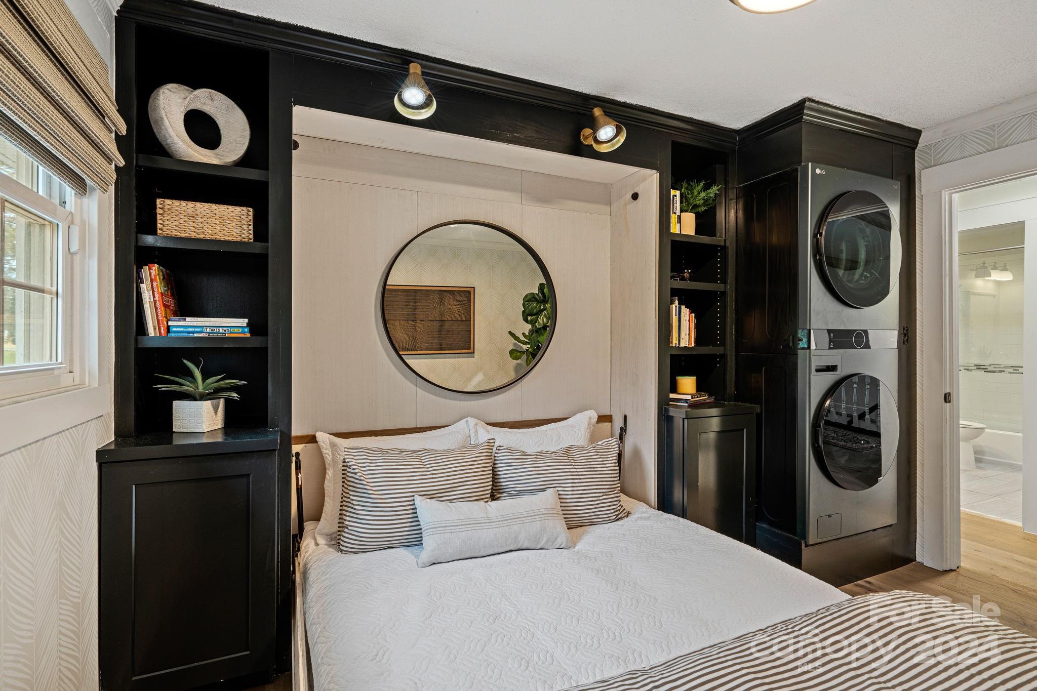 Country Club Shores - Residential