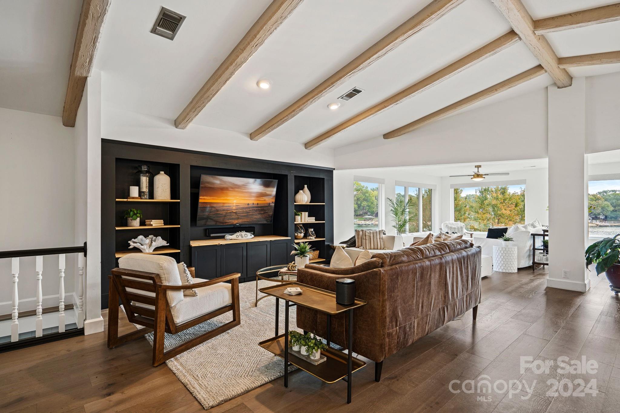 Country Club Shores - Residential