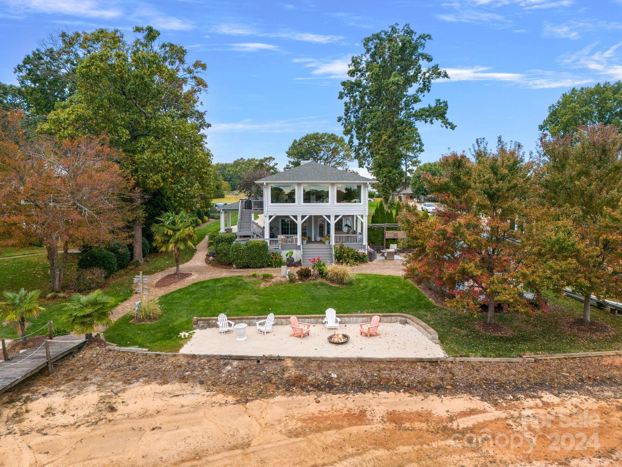 Country Club Shores - Residential