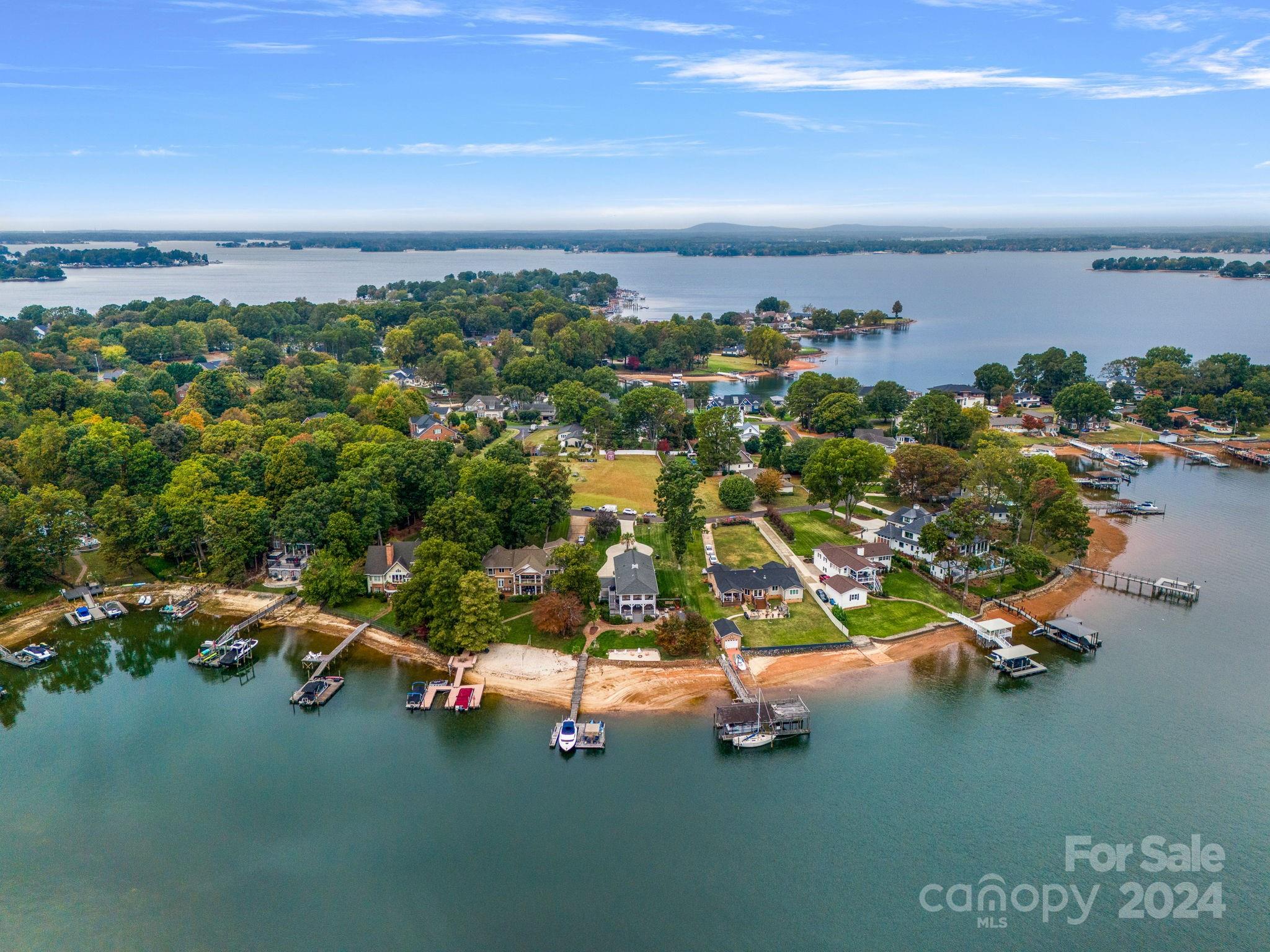 Country Club Shores - Residential