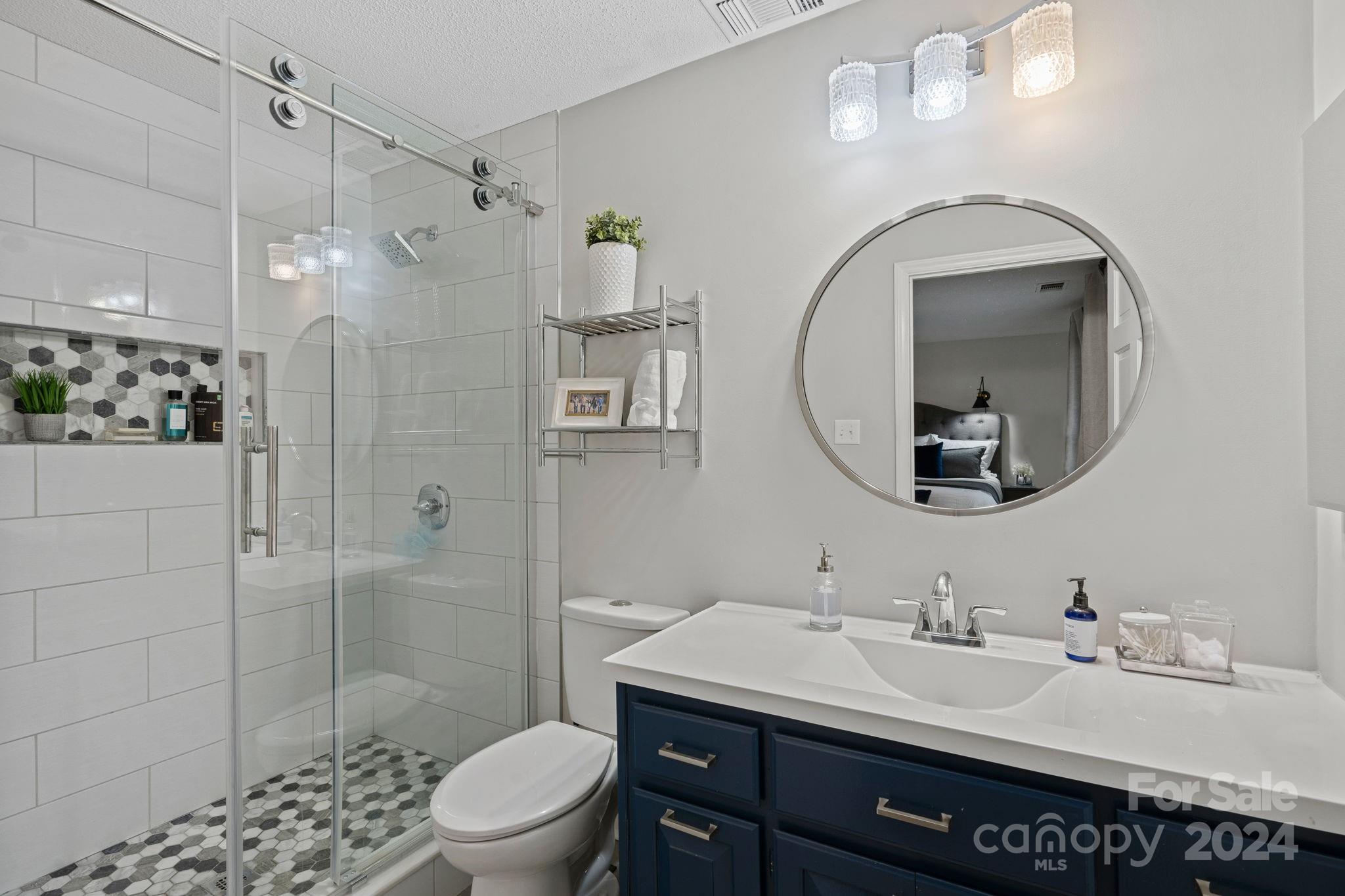 Country Club Shores - Residential