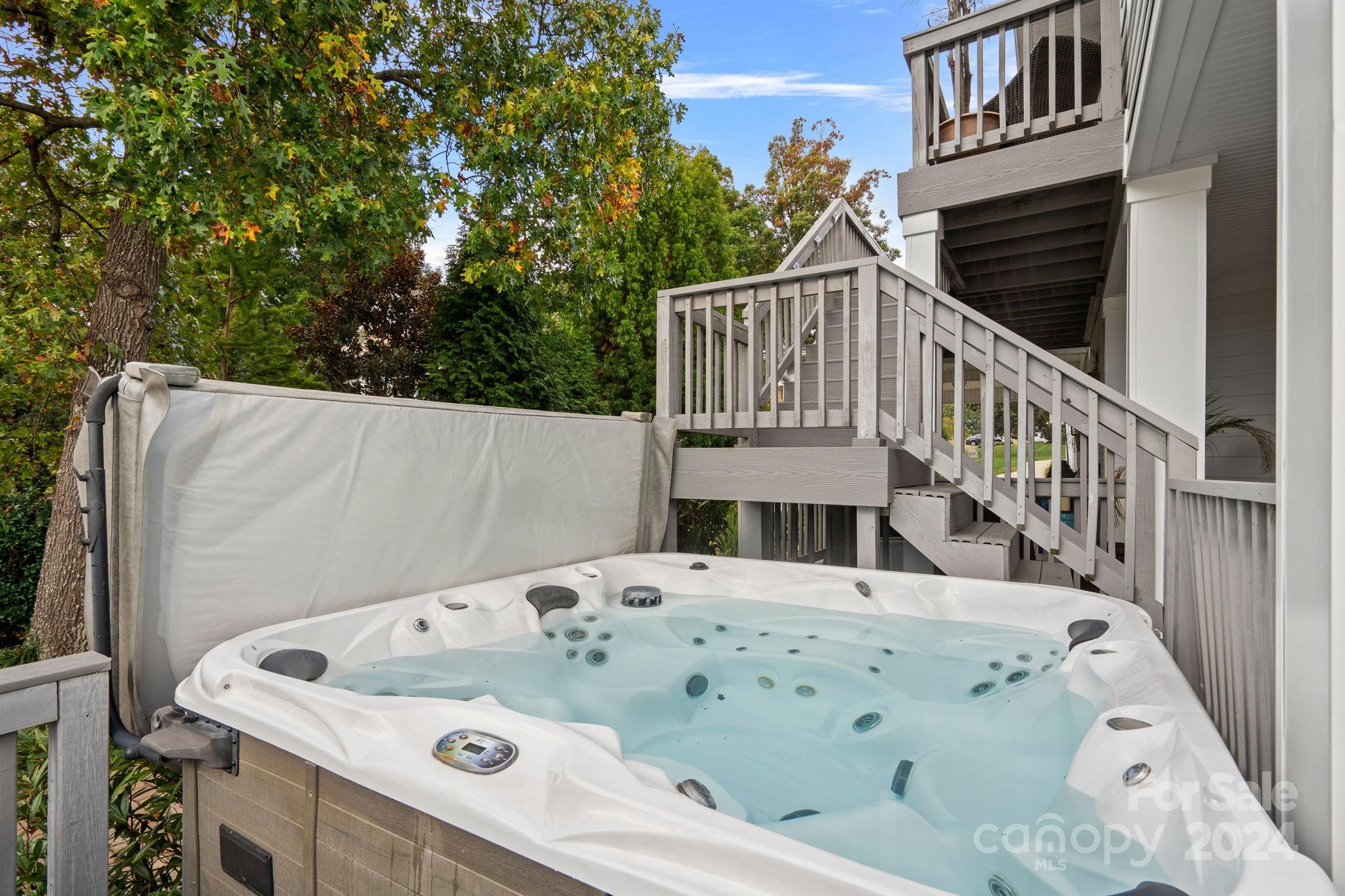 Country Club Shores - Residential