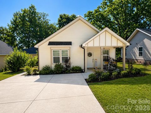 Photo of 1206 8th Street #13, Statesville, NC 28677 (MLS # 4373294)