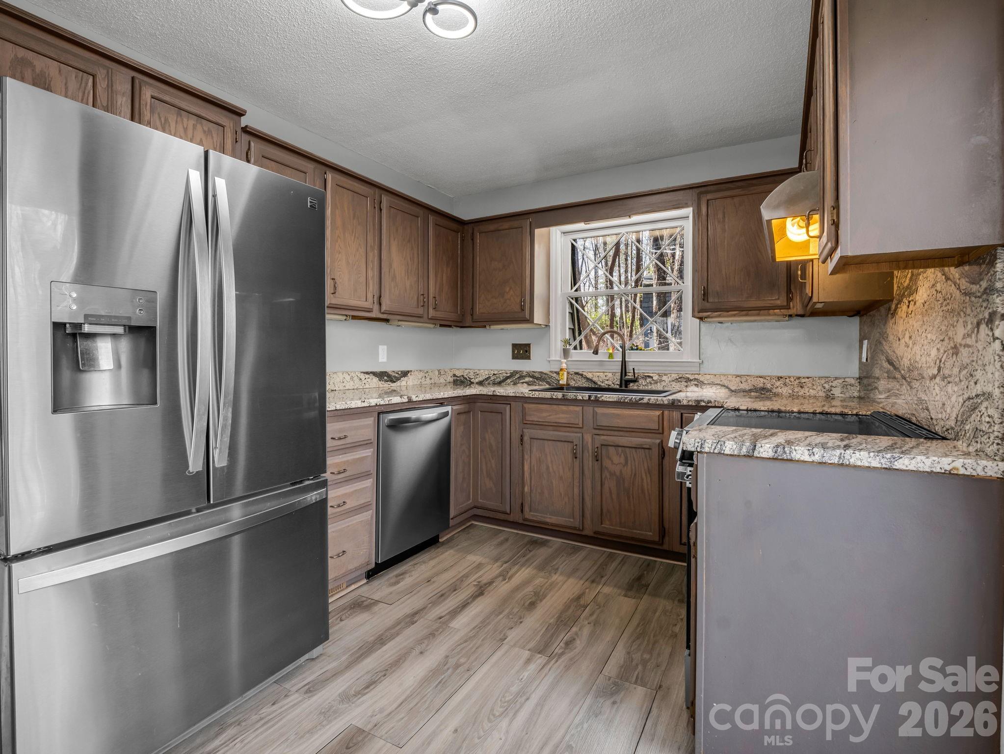 Connestee Falls - Residential