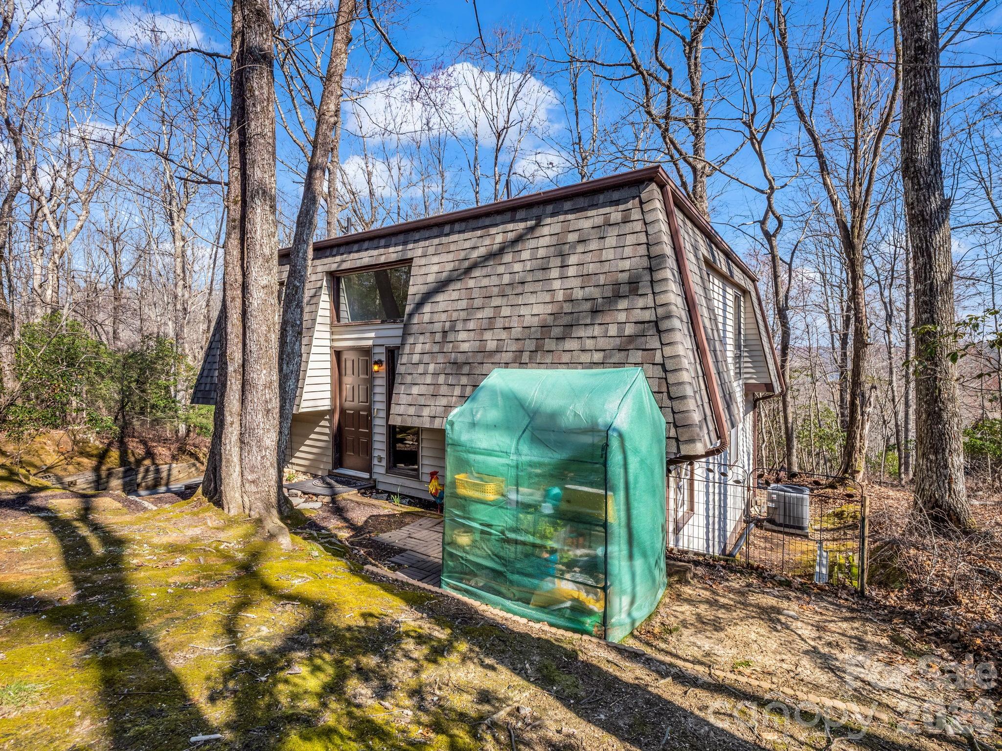 Connestee Falls - Residential