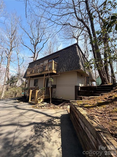 177 Tsisqua Circle Brevard NC 28712