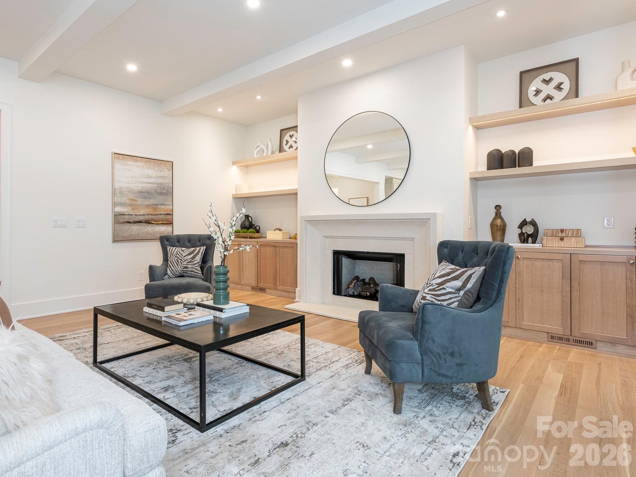 Chantilly - Residential