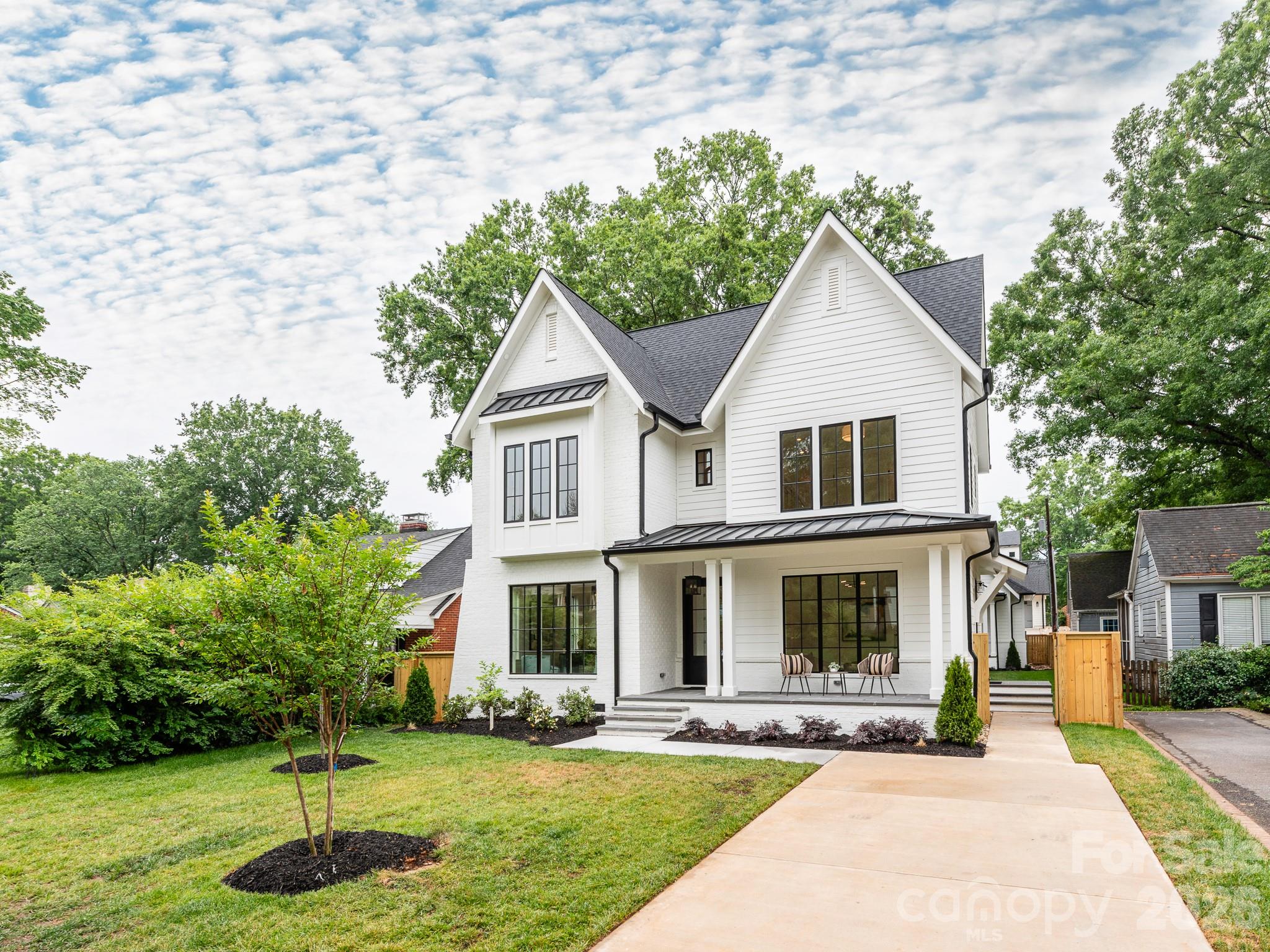 2510 Chesterfield Avenue