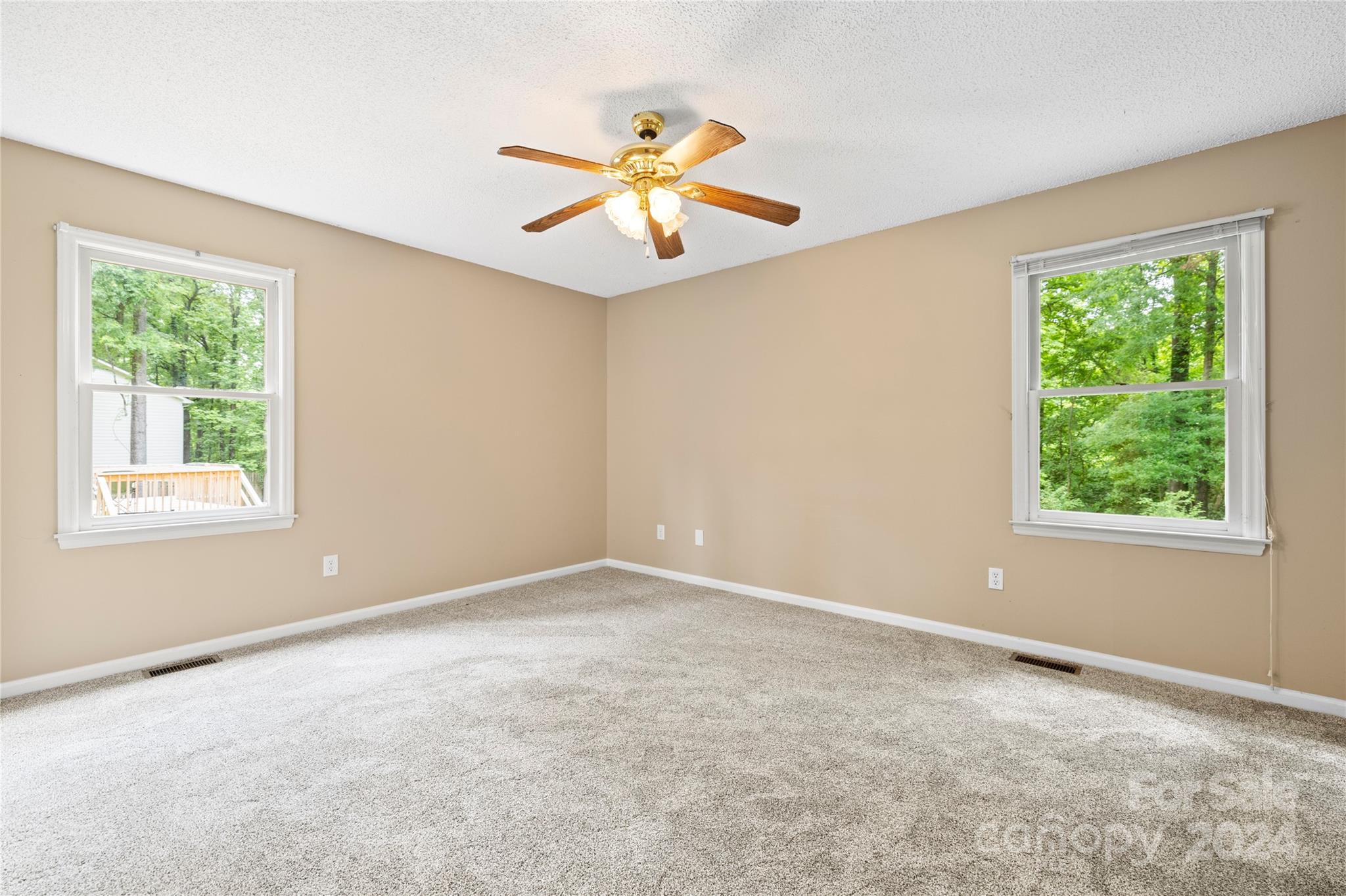 Wood Ridge - Residential