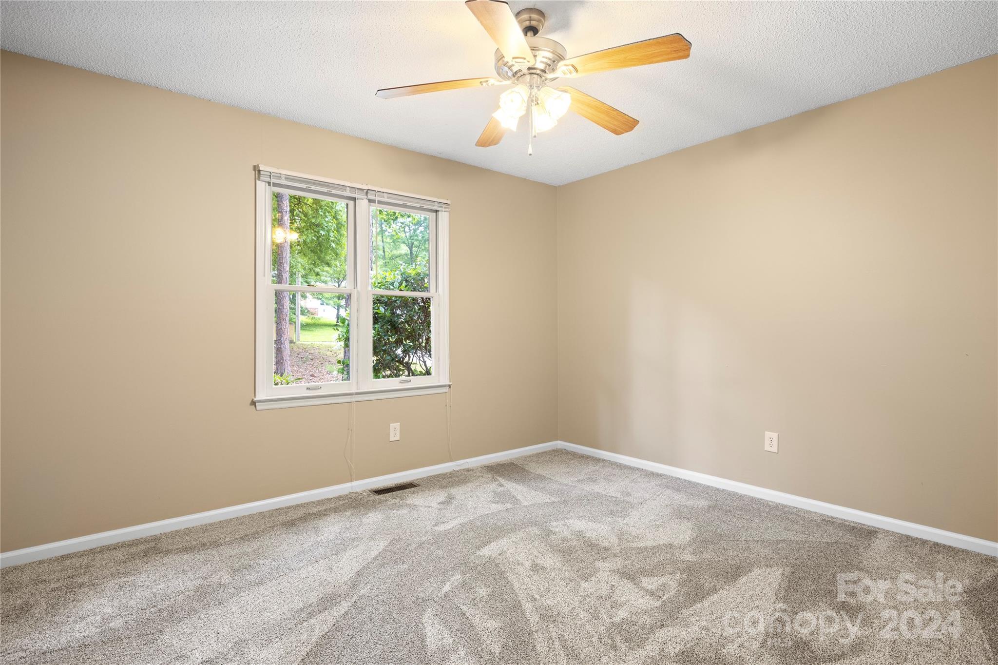 Wood Ridge - Residential