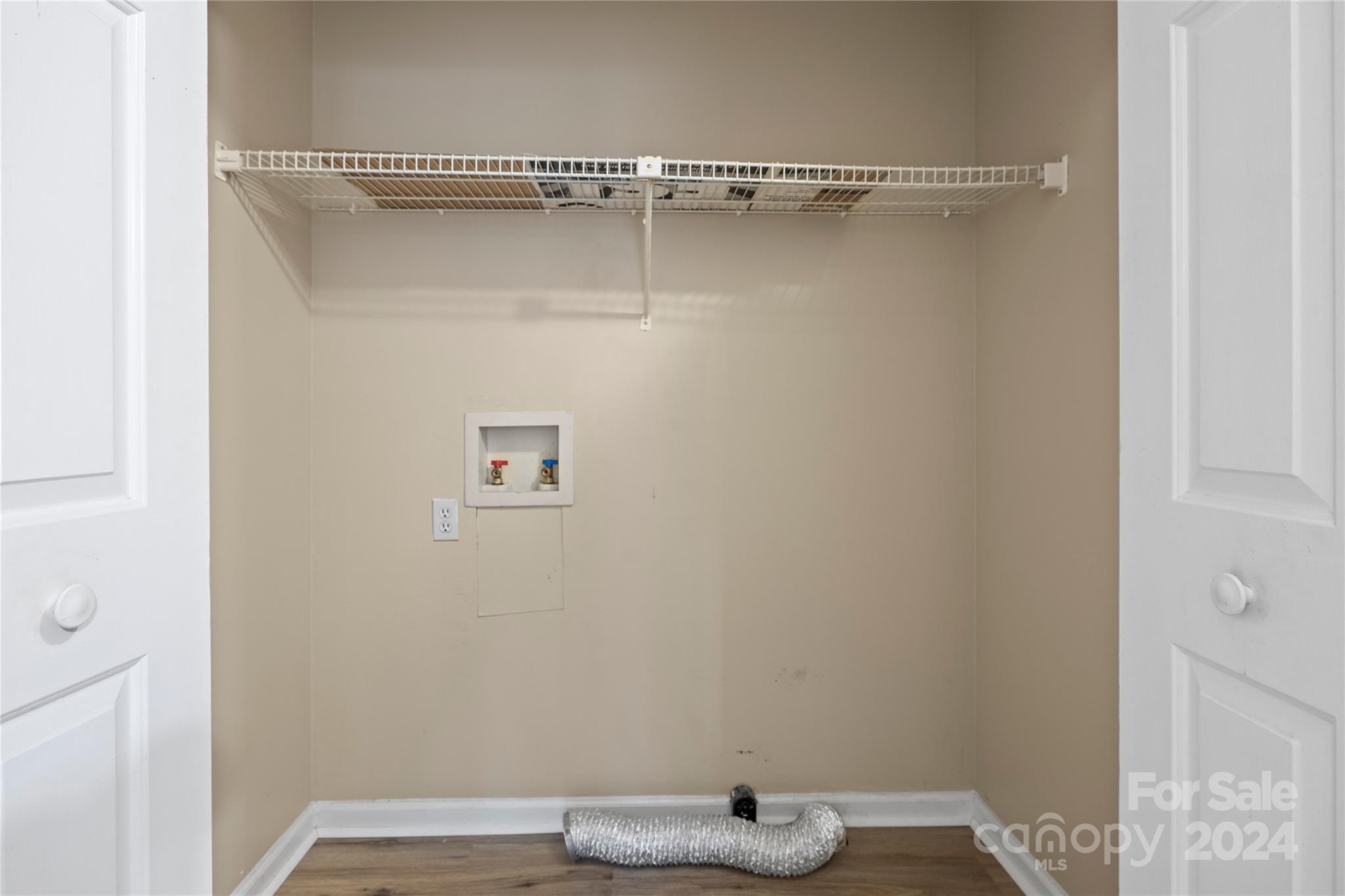 Wood Ridge - Residential