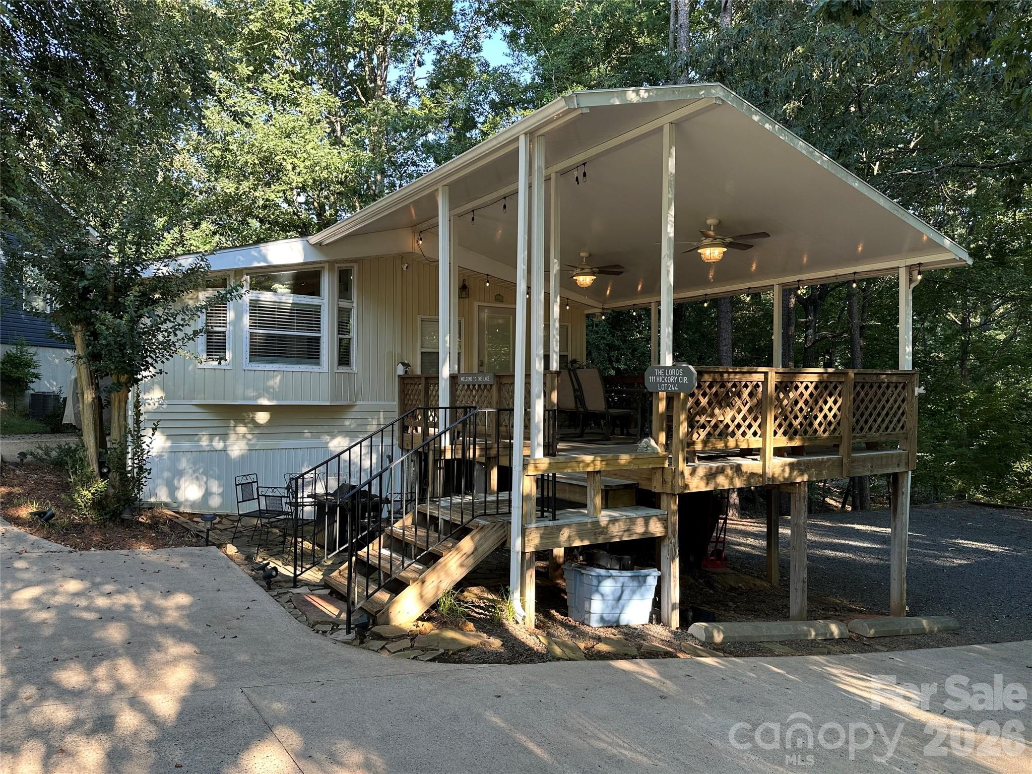 111 Hickory Circle