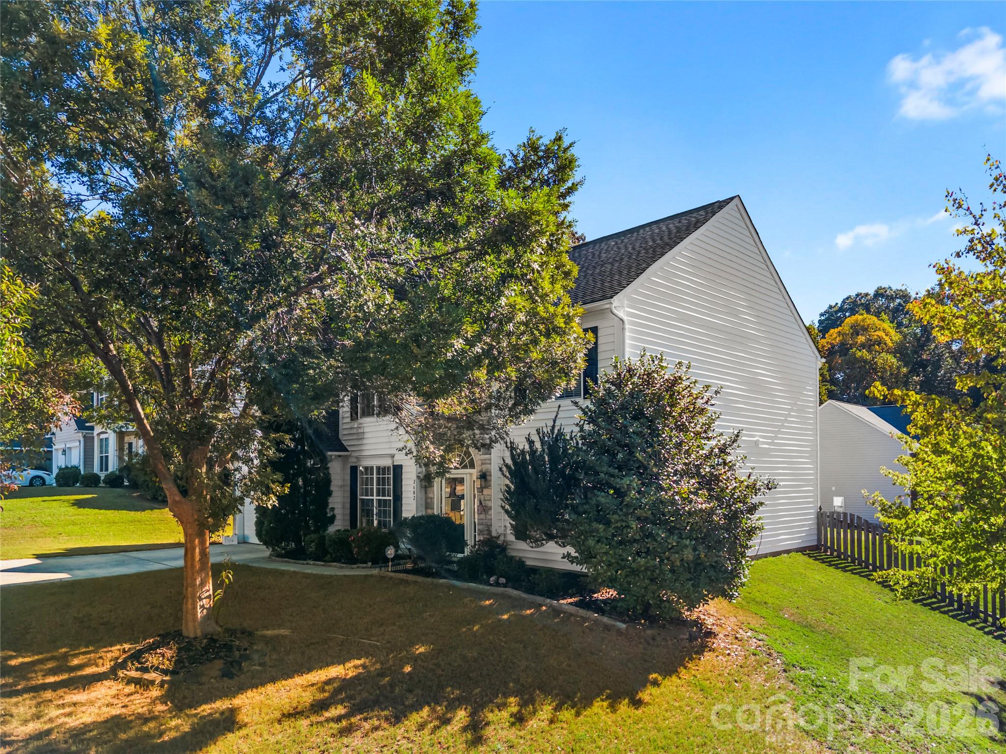 2602 Mullis Lane